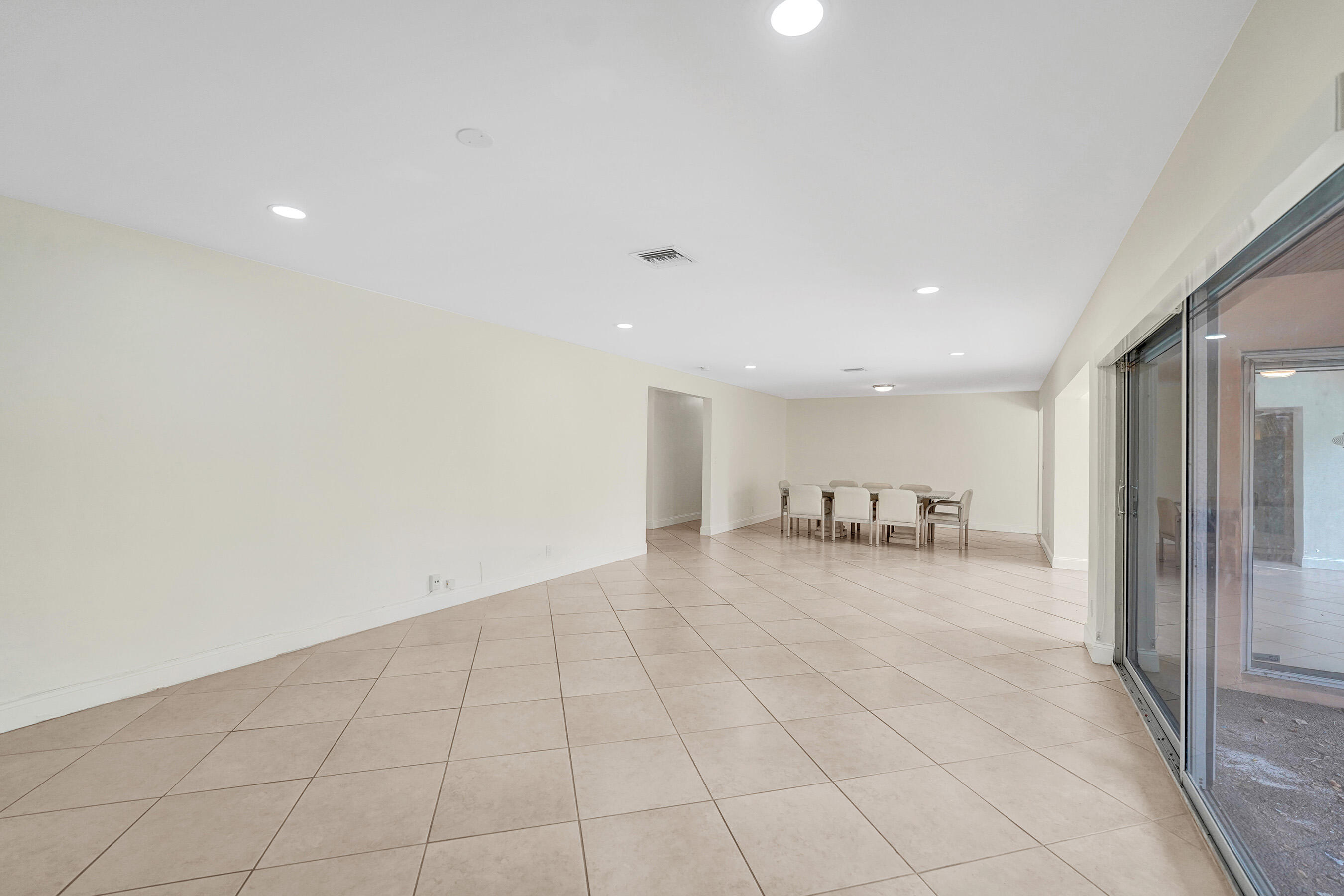 EMERALD HILLS - Residential
