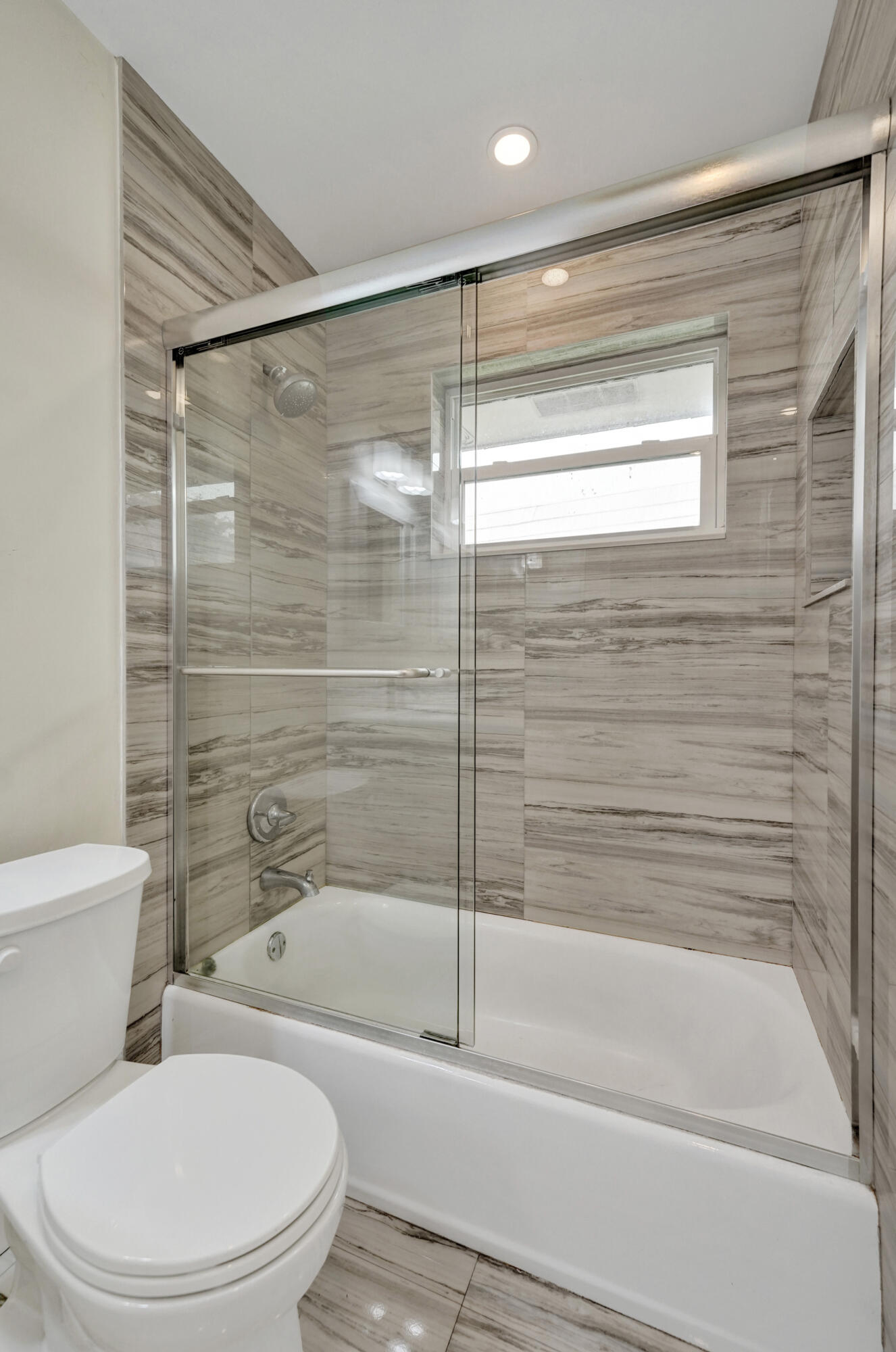 EMERALD HILLS - Residential
