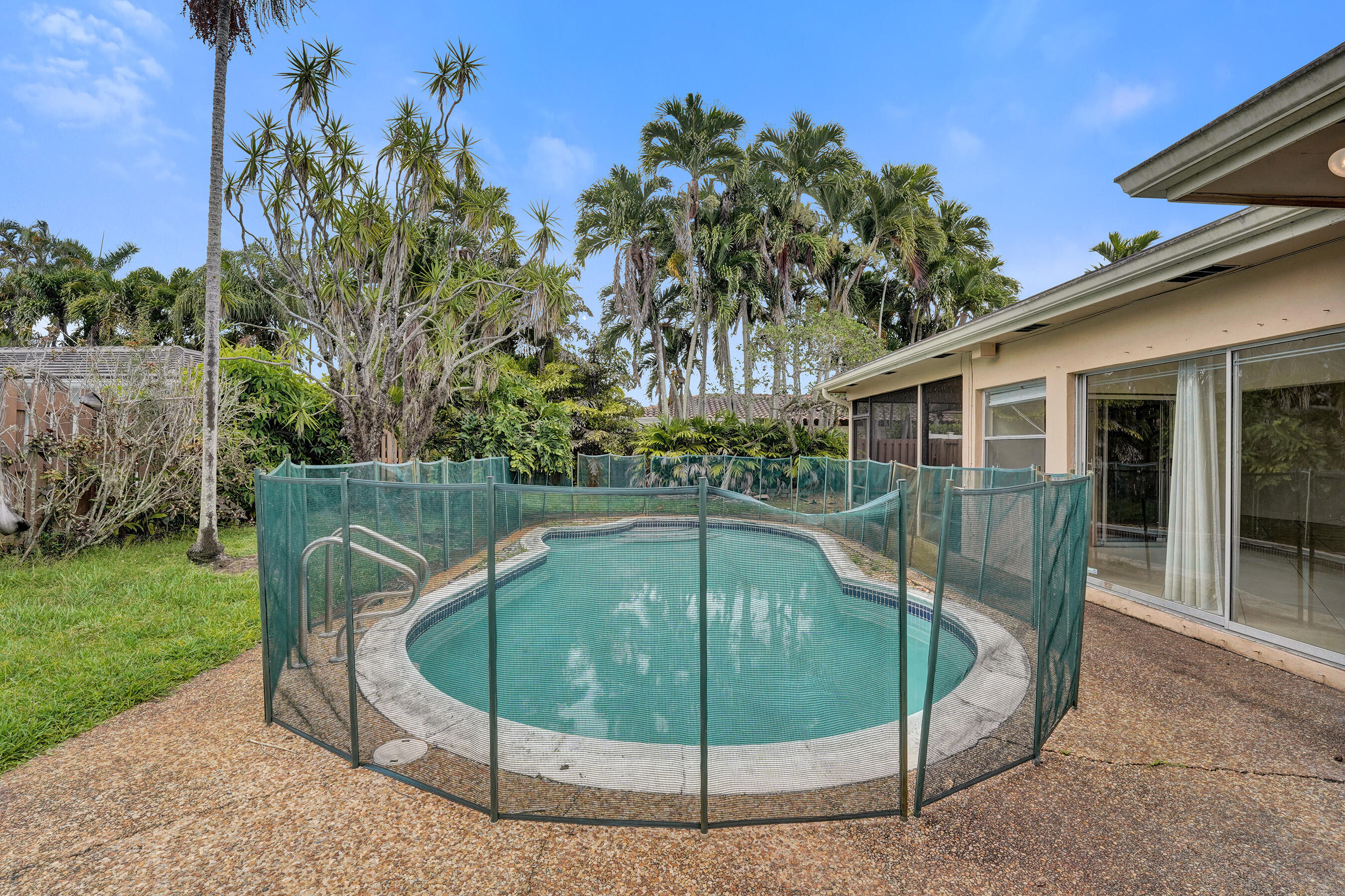 EMERALD HILLS - Residential