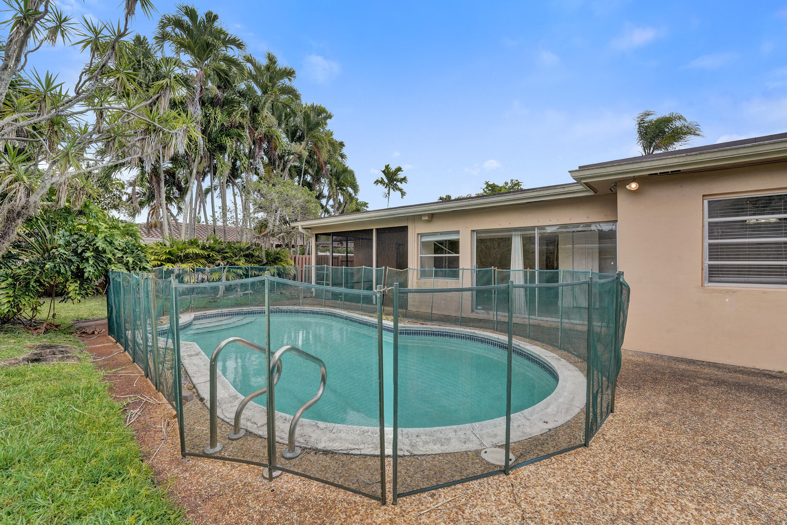 EMERALD HILLS - Residential