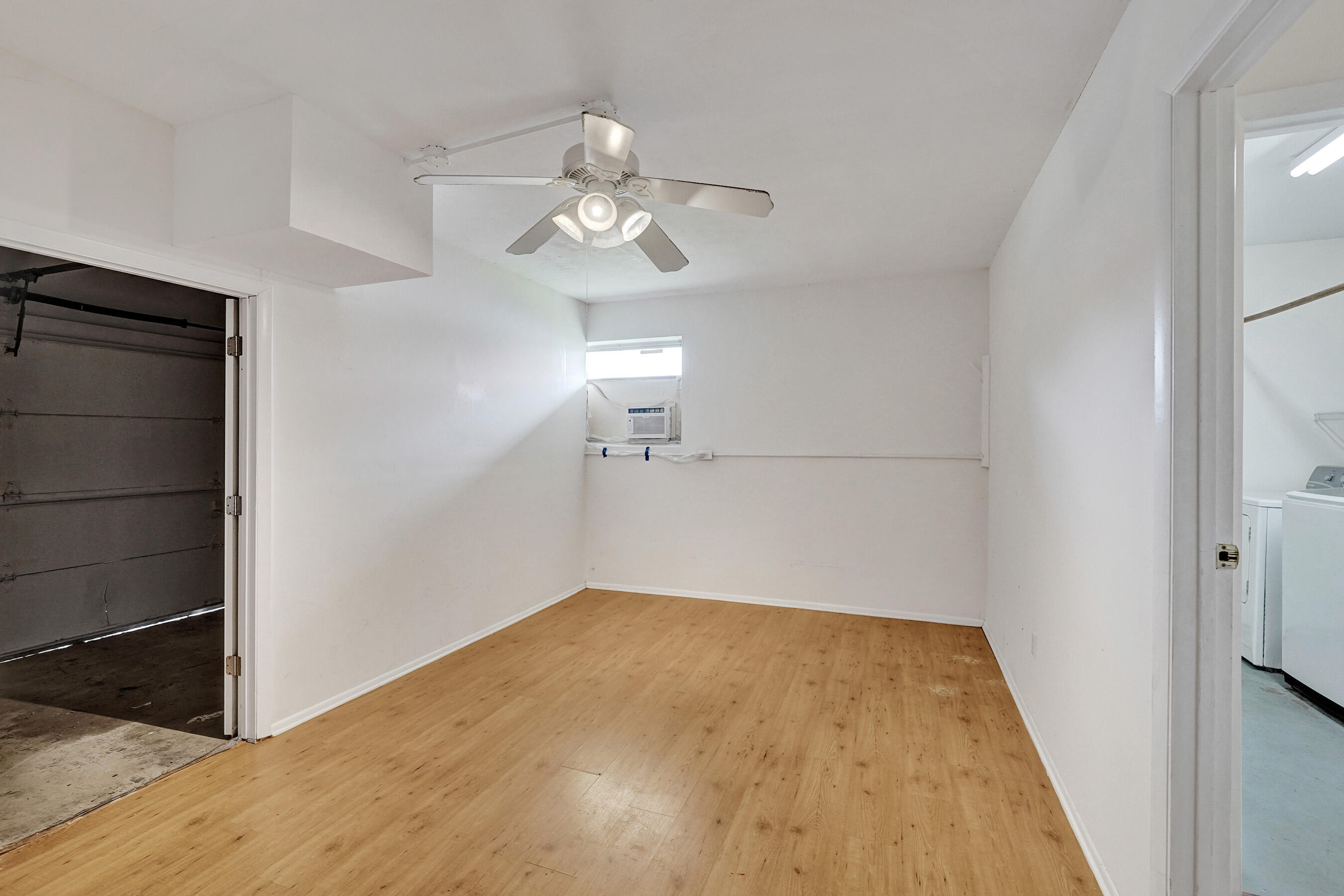 EMERALD HILLS - Residential
