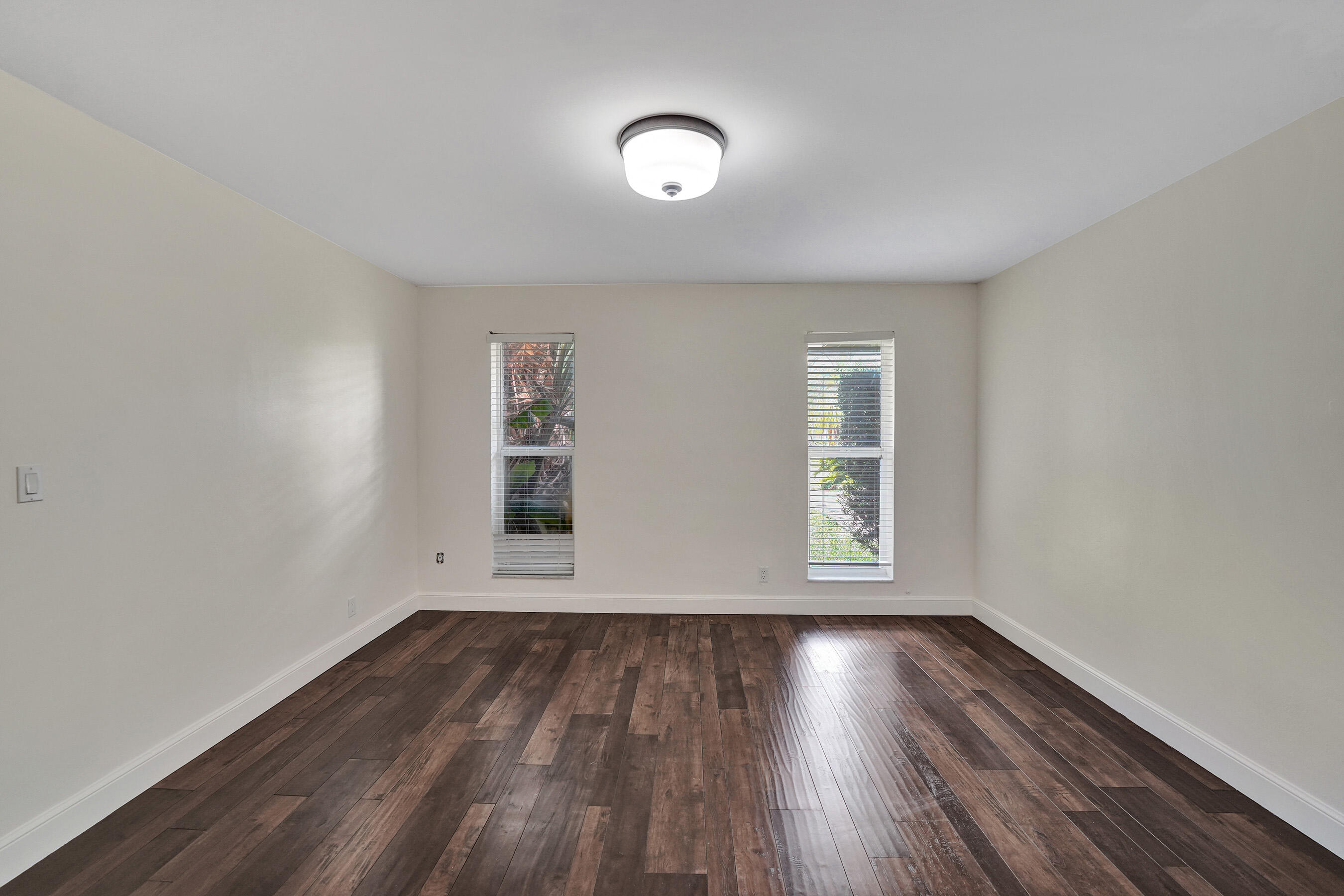 EMERALD HILLS - Residential