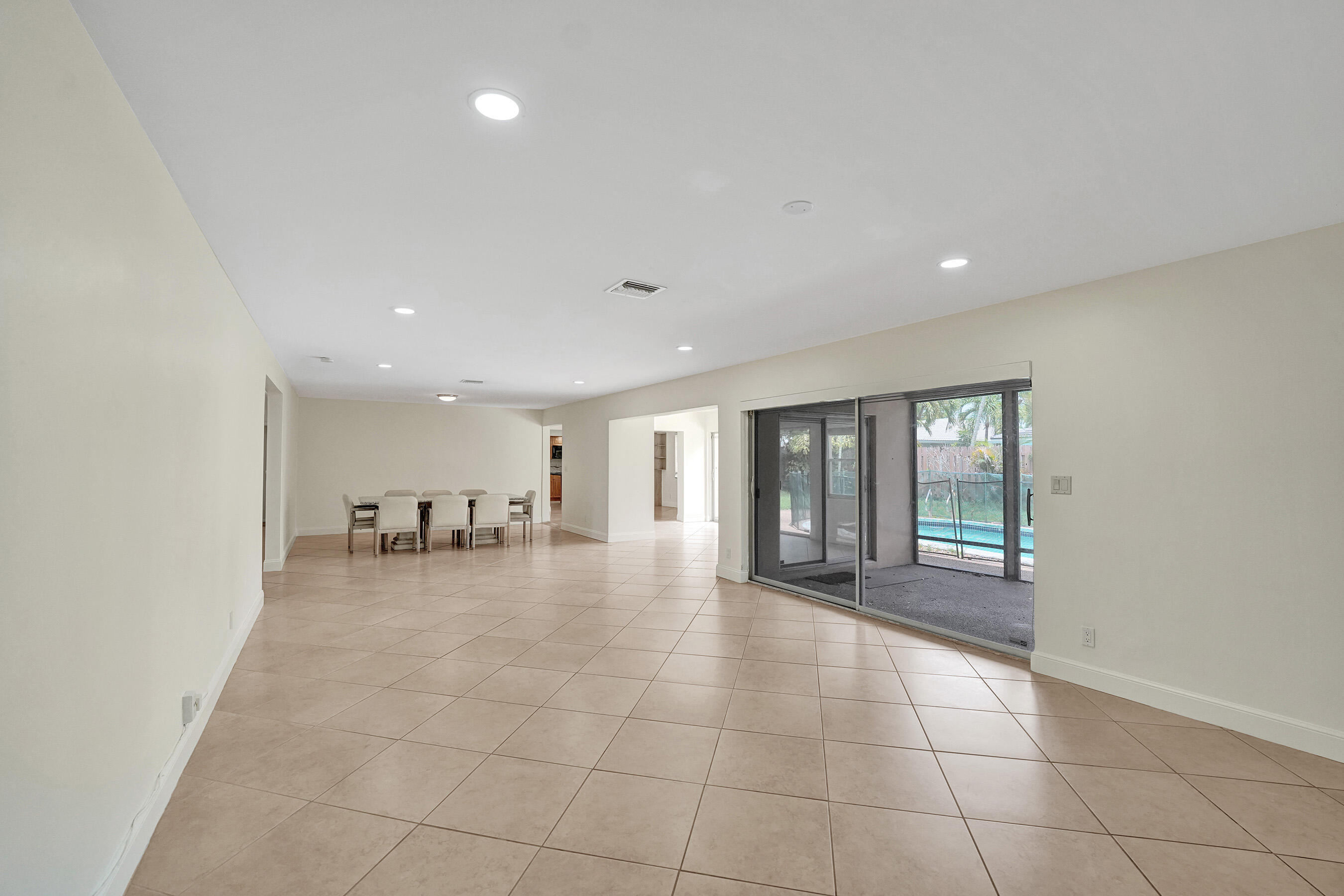 EMERALD HILLS - Residential