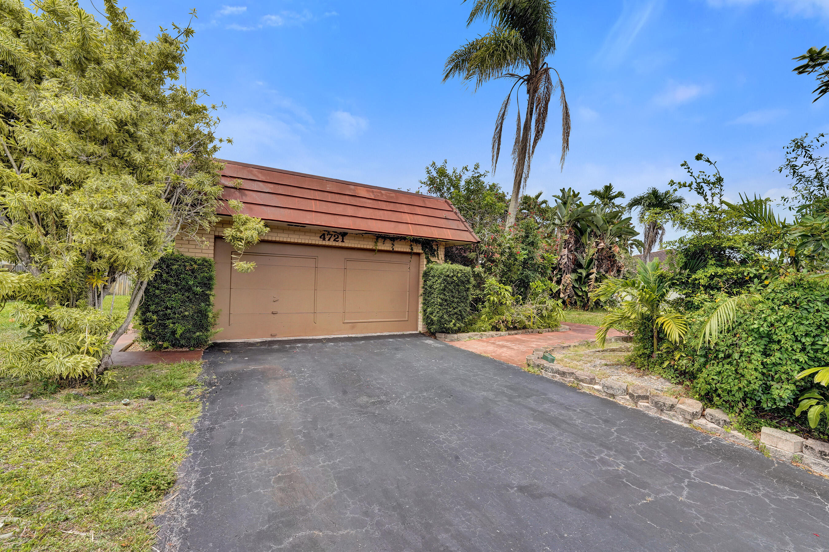 EMERALD HILLS - Residential