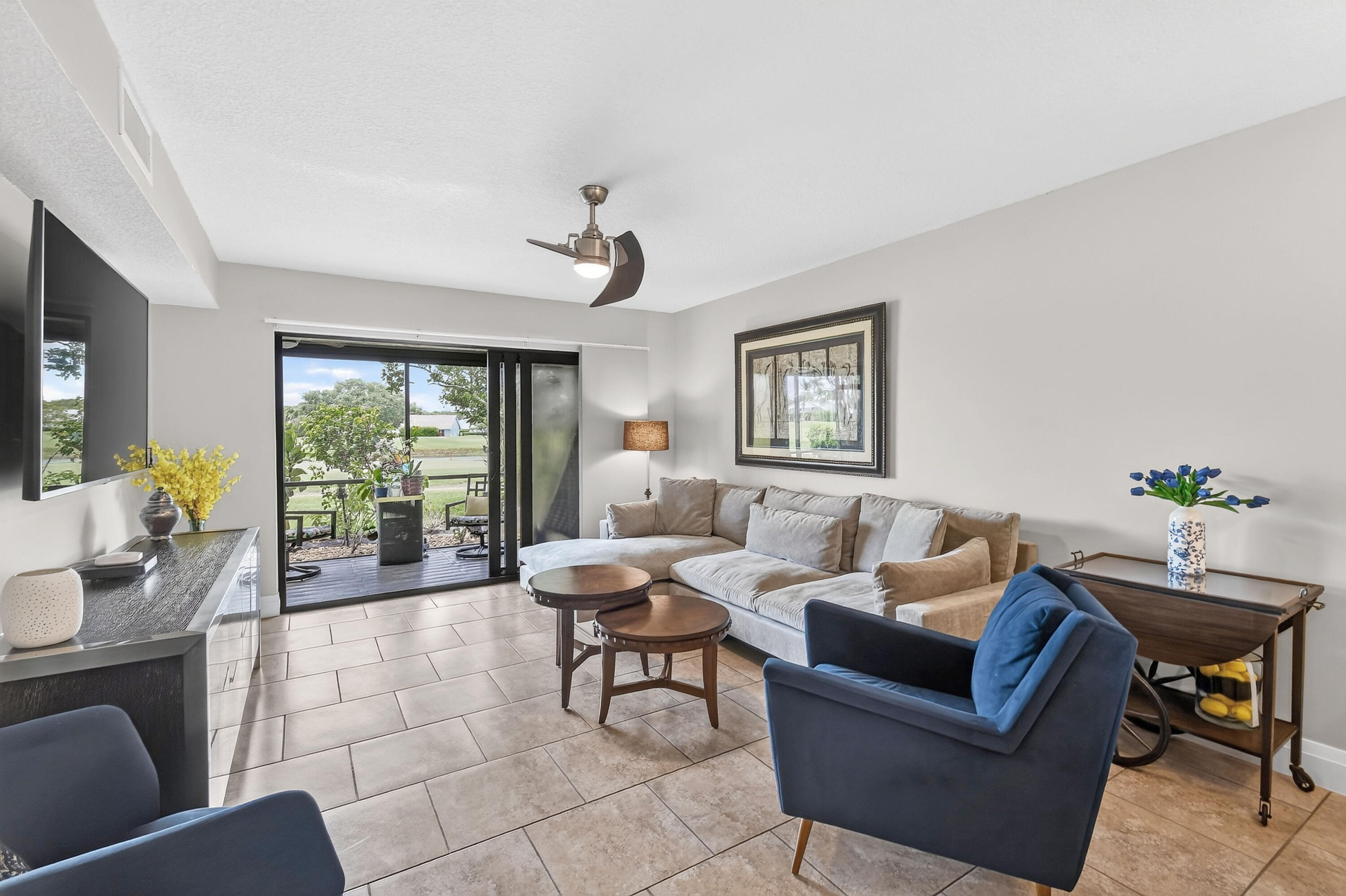 KEYSTONE CONDO - Residential
