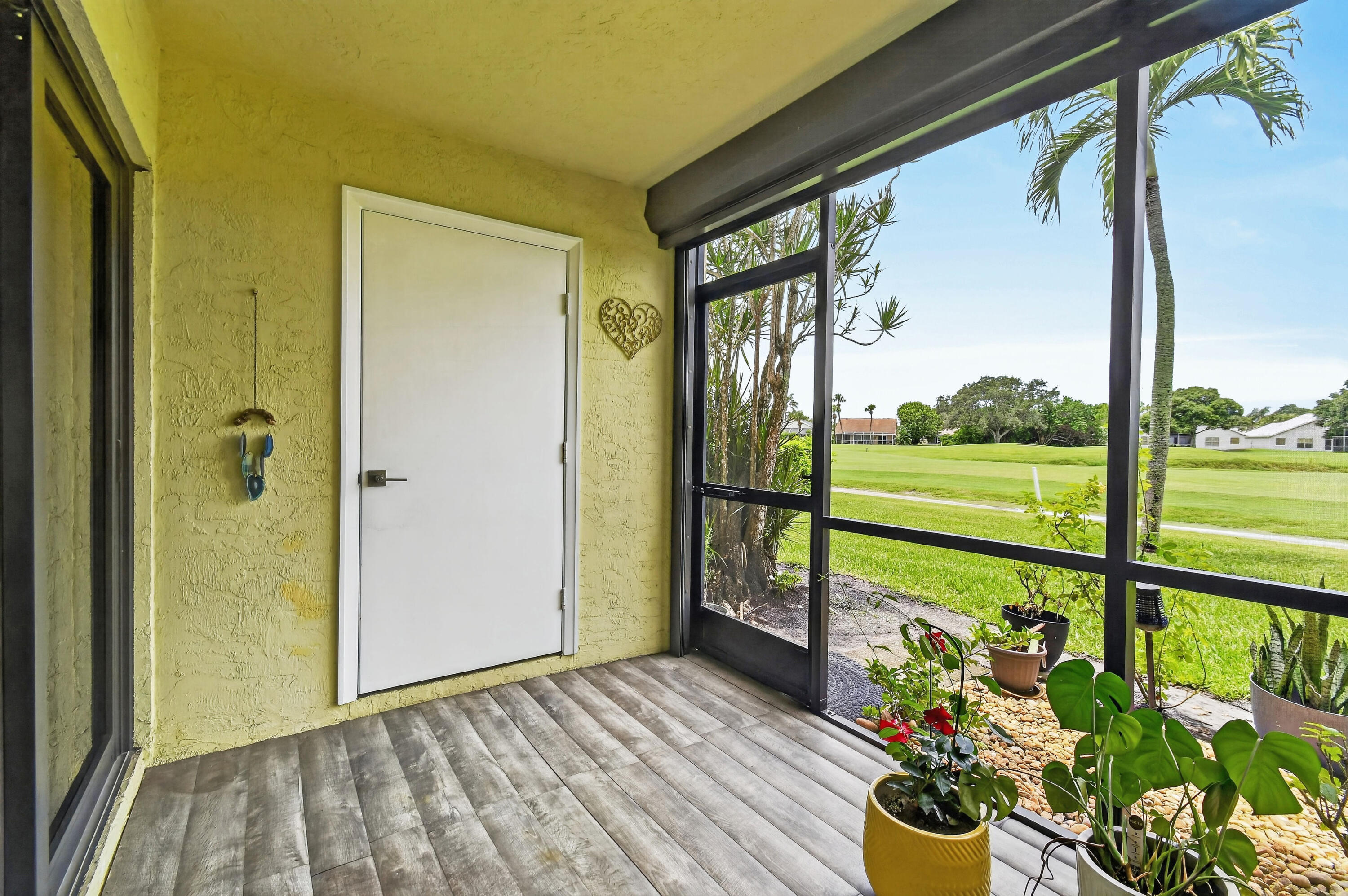 KEYSTONE CONDO - Residential