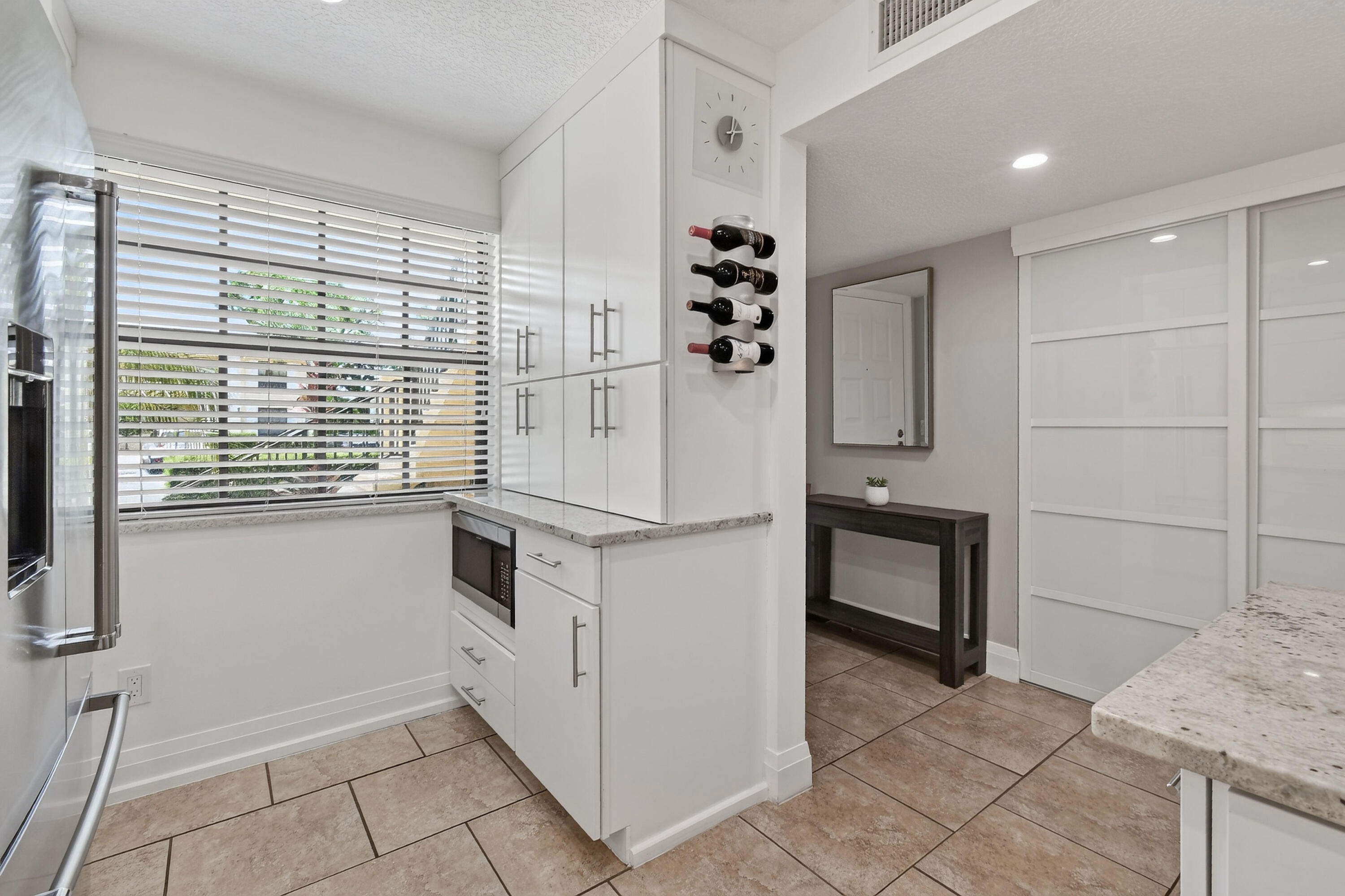 KEYSTONE CONDO - Residential