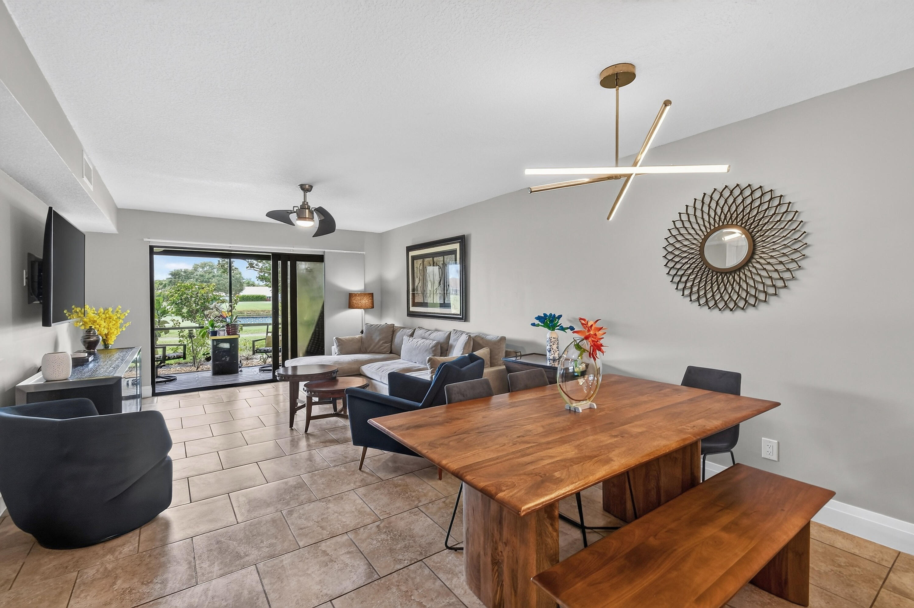 KEYSTONE CONDO - Residential