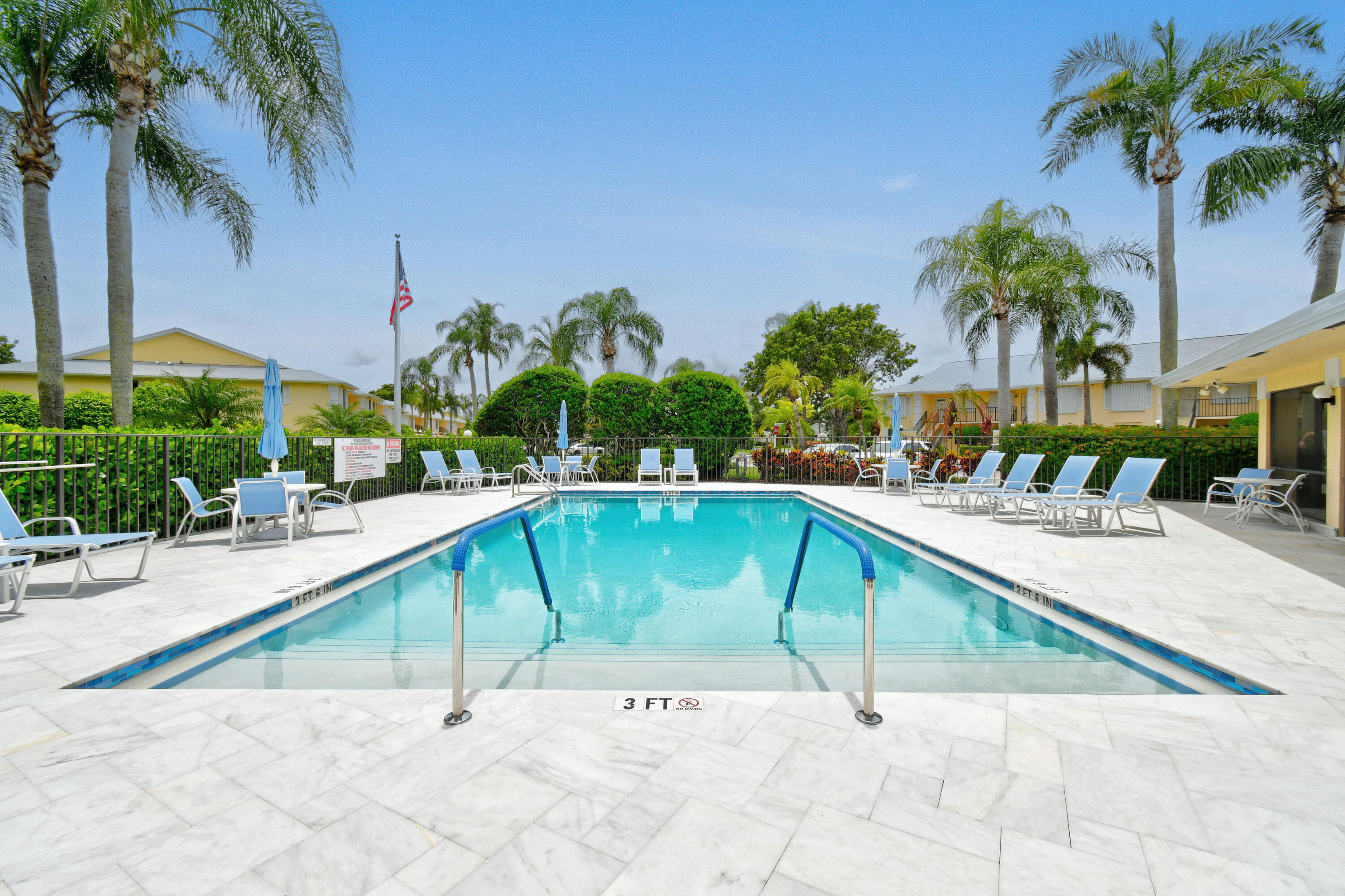KEYSTONE CONDO - Residential