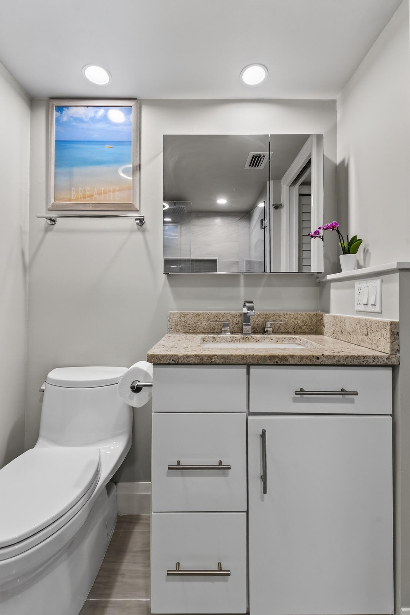 KEYSTONE CONDO - Residential