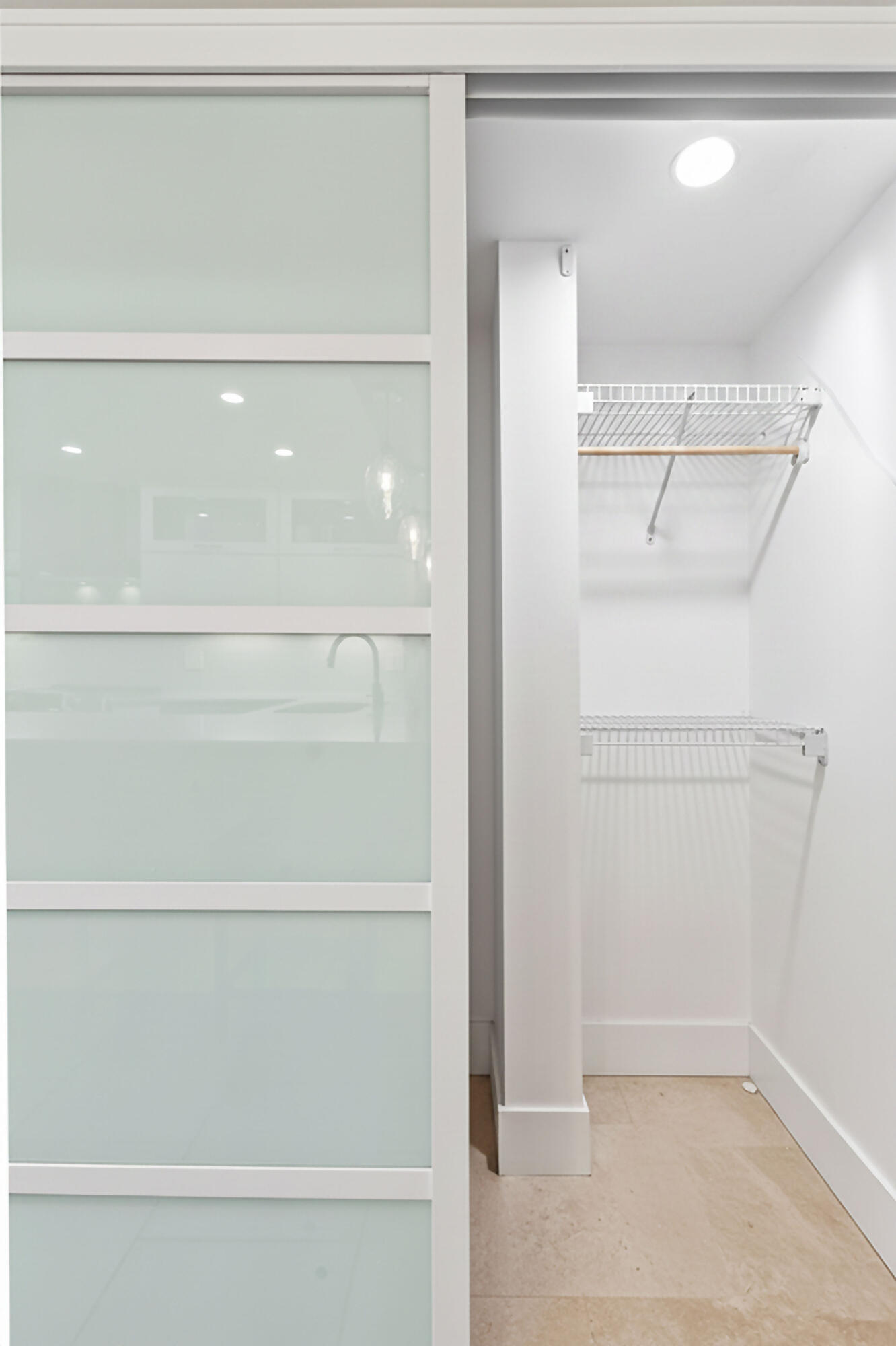 KEYSTONE CONDO - Residential