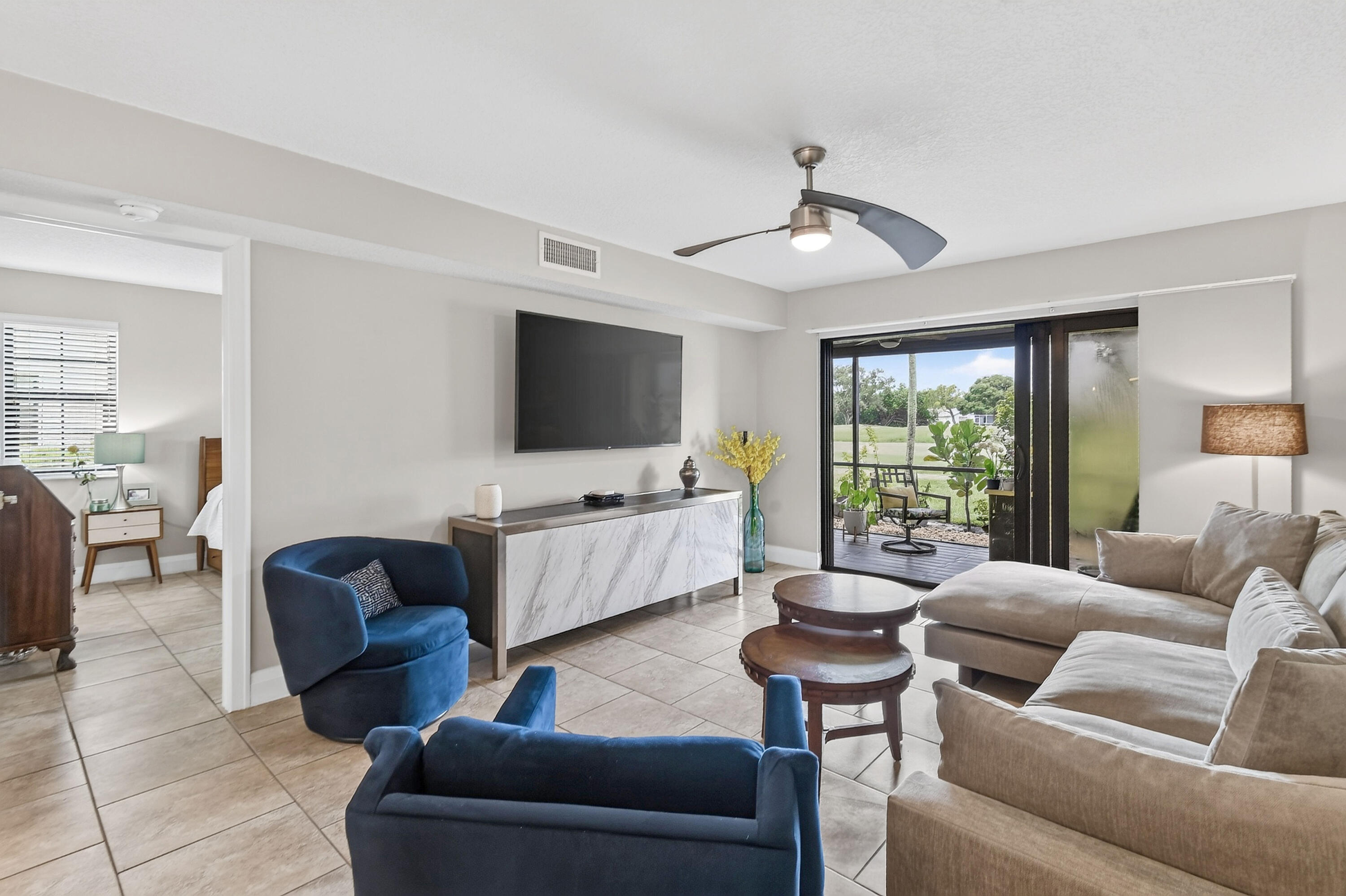 KEYSTONE CONDO - Residential