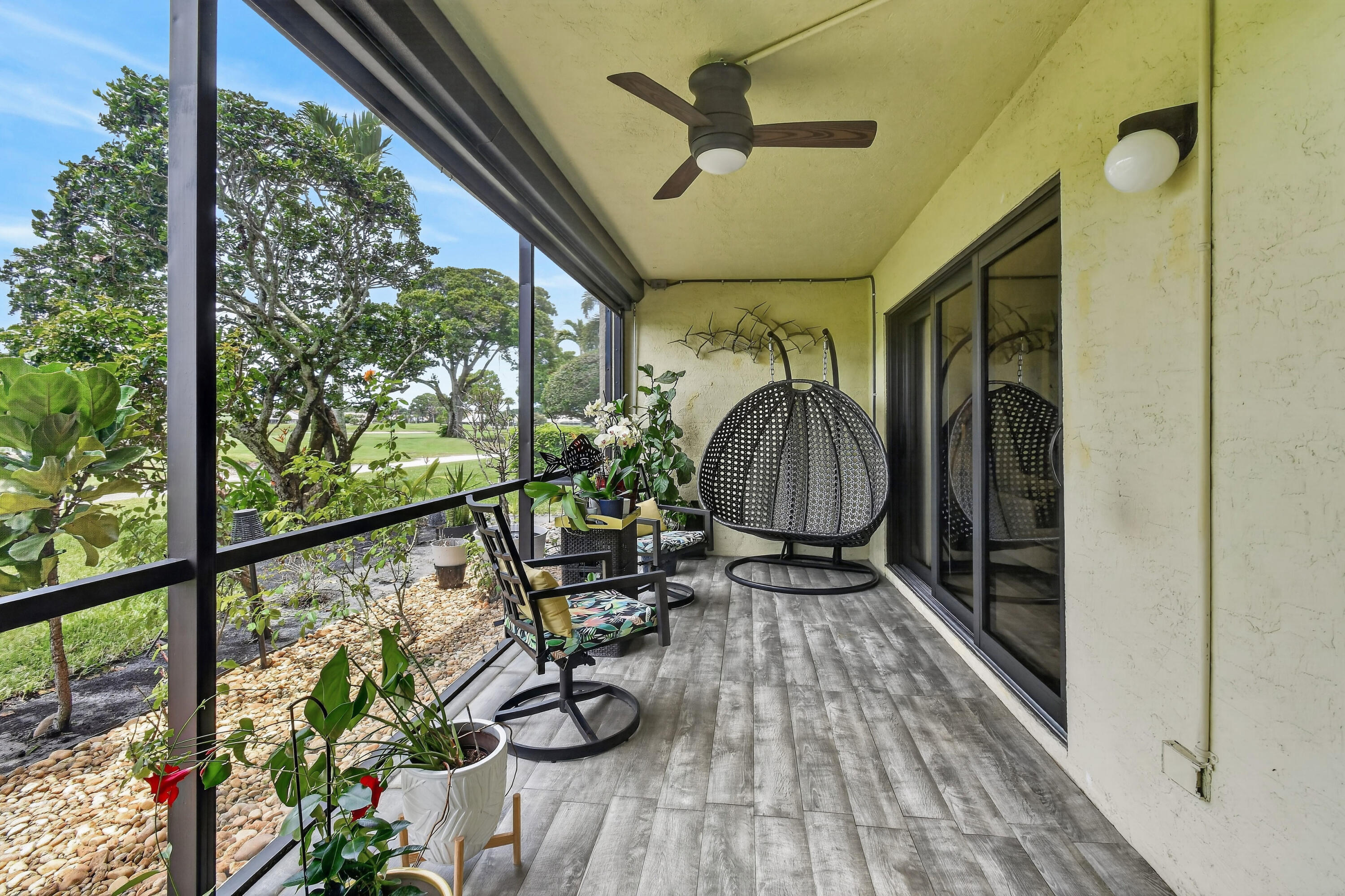 KEYSTONE CONDO - Residential