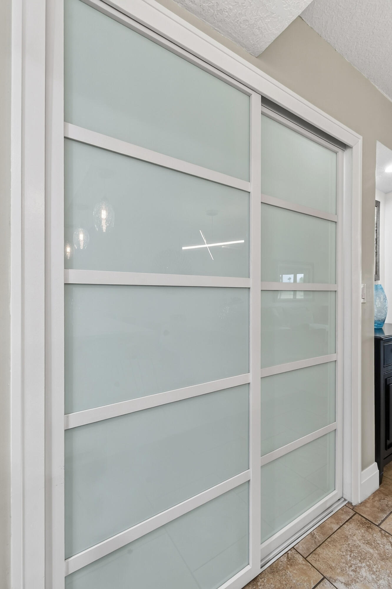 KEYSTONE CONDO - Residential