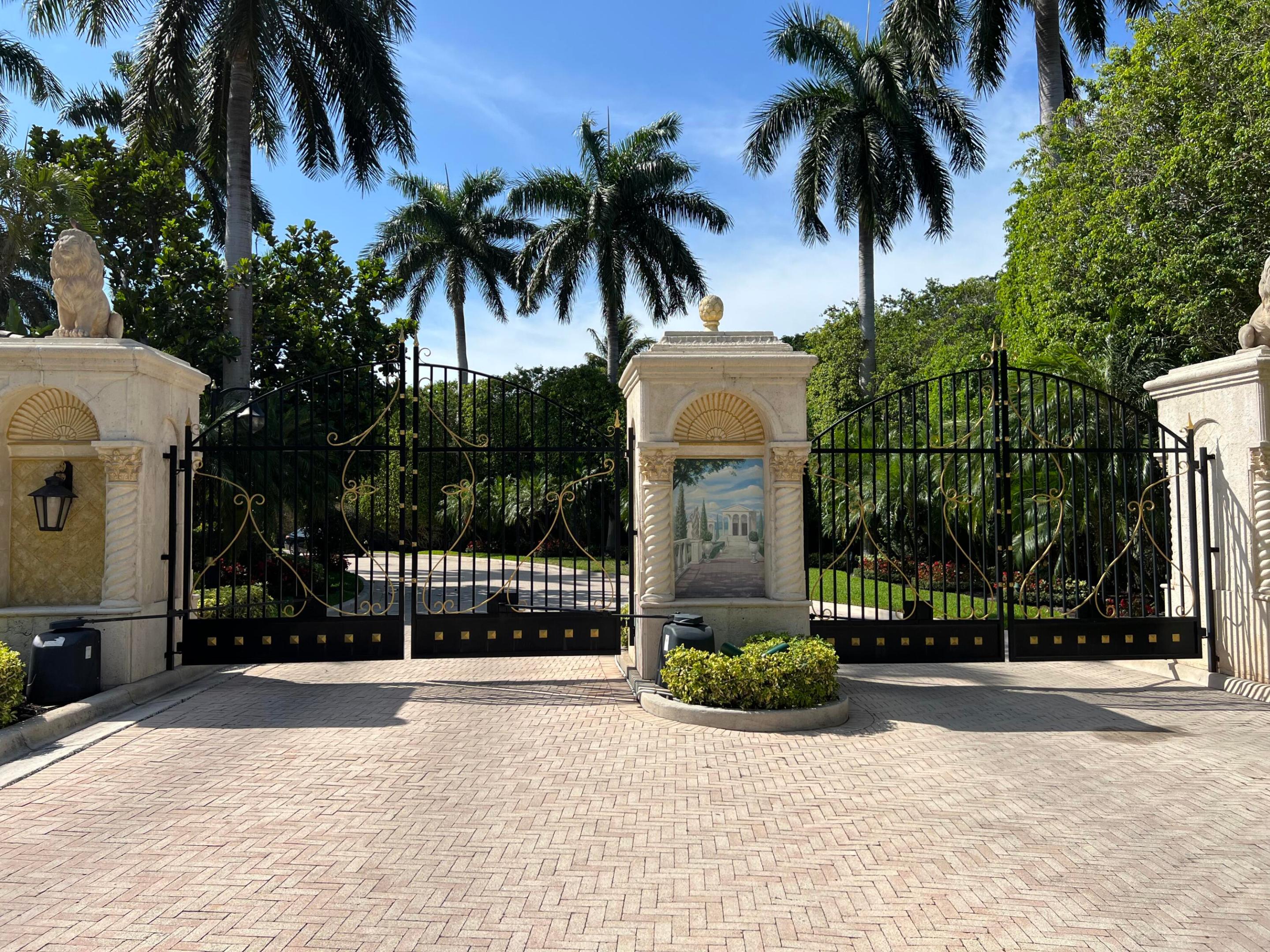 ADDISON ESTATES - Residential
