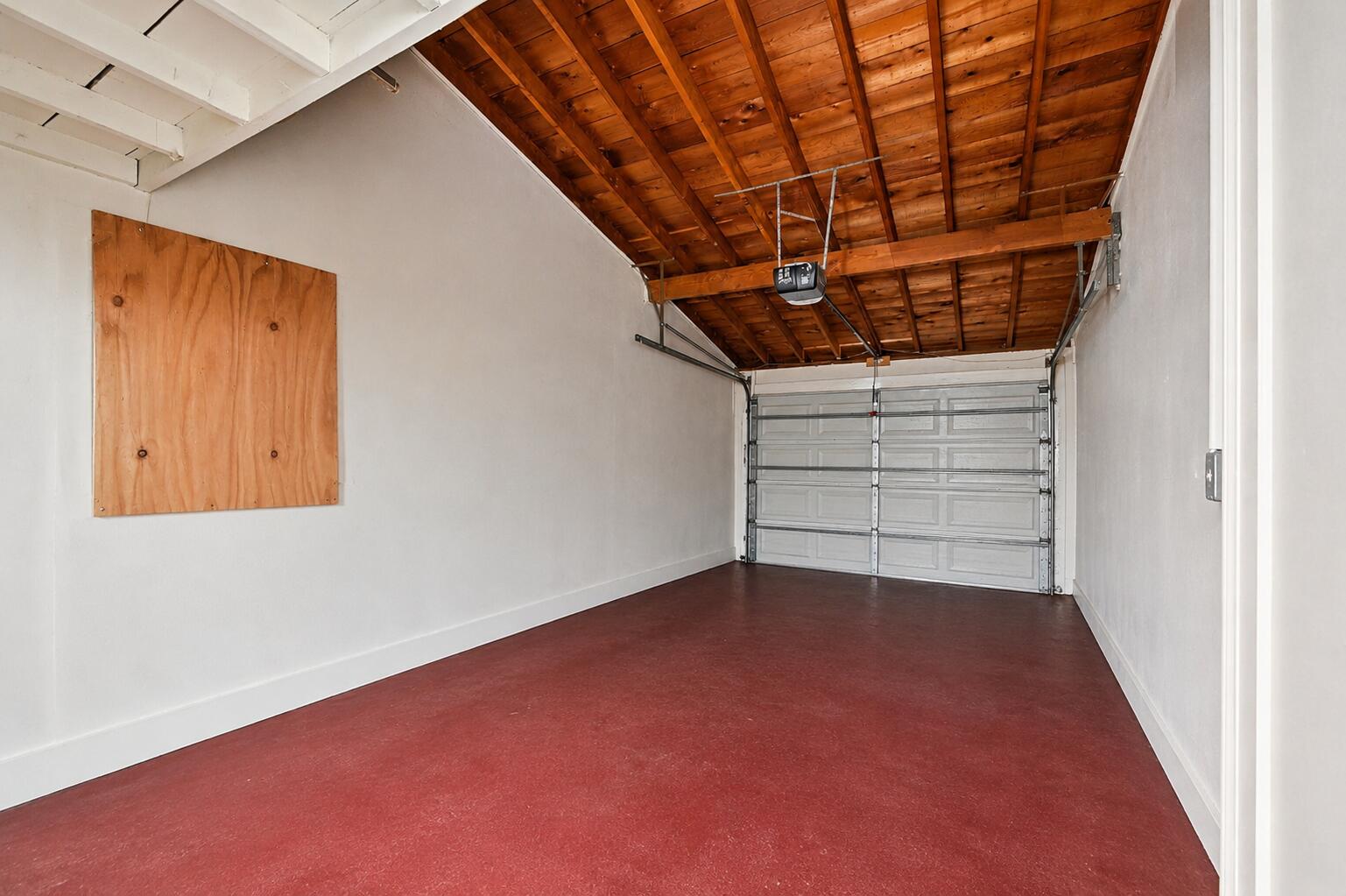 HOLLYWOOD PARK - Residential
