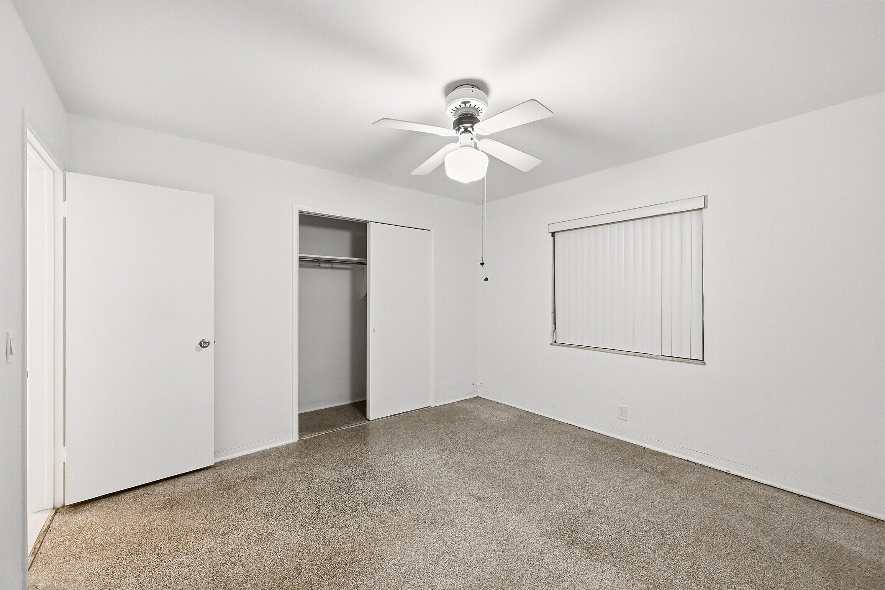HOLLYWOOD PARK - Residential