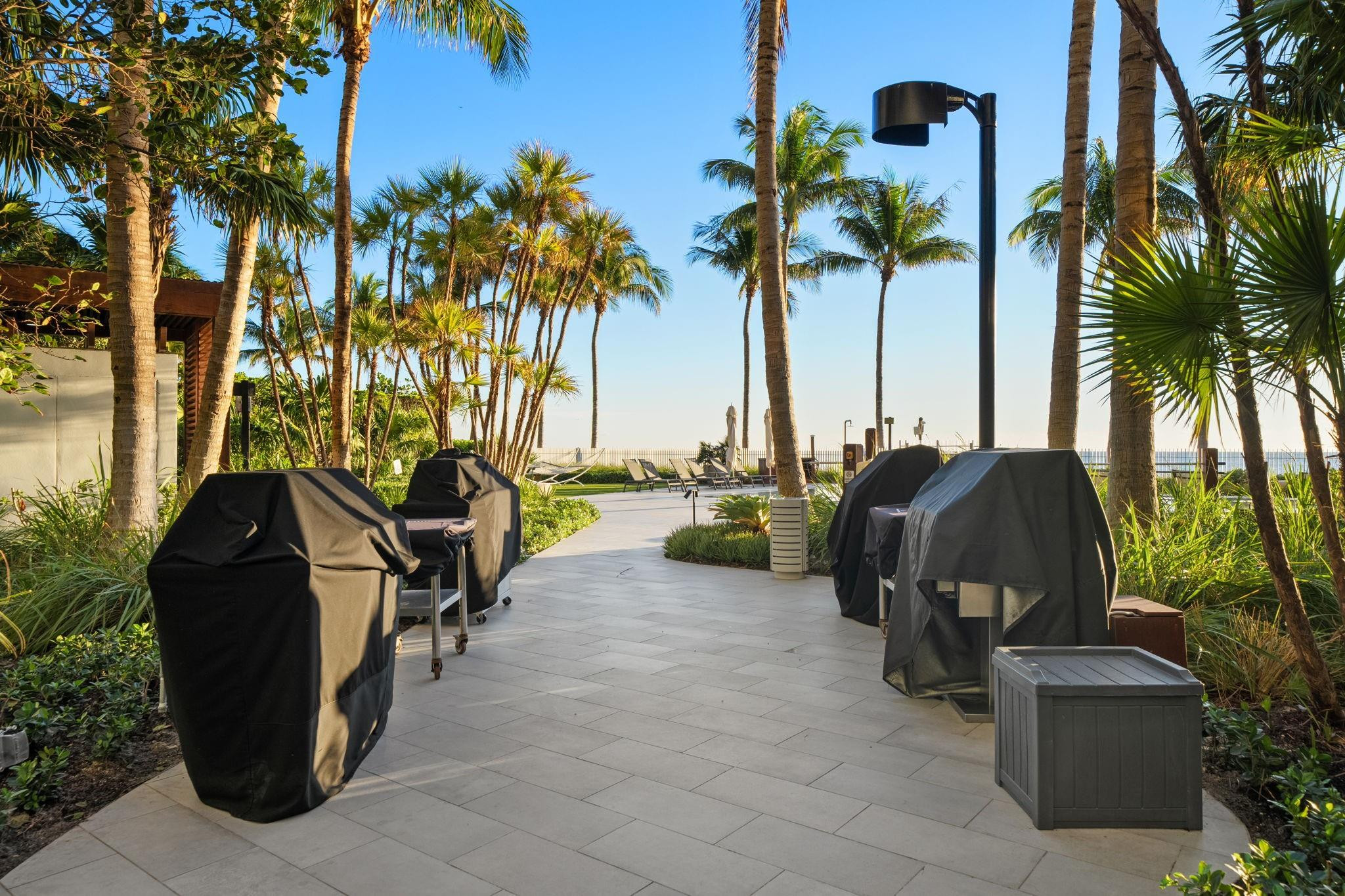 Auberge Beach Residences - Residential