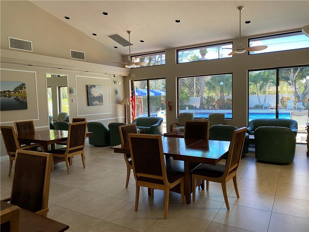 Equestrian - Residential