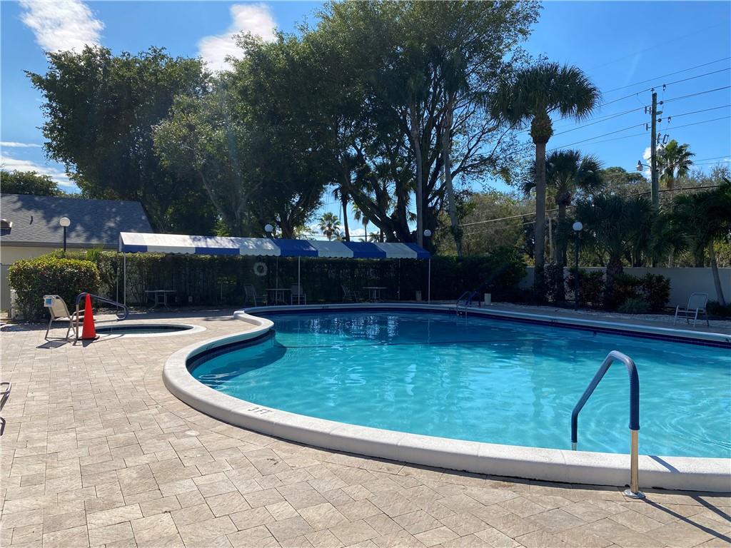 Equestrian - Residential