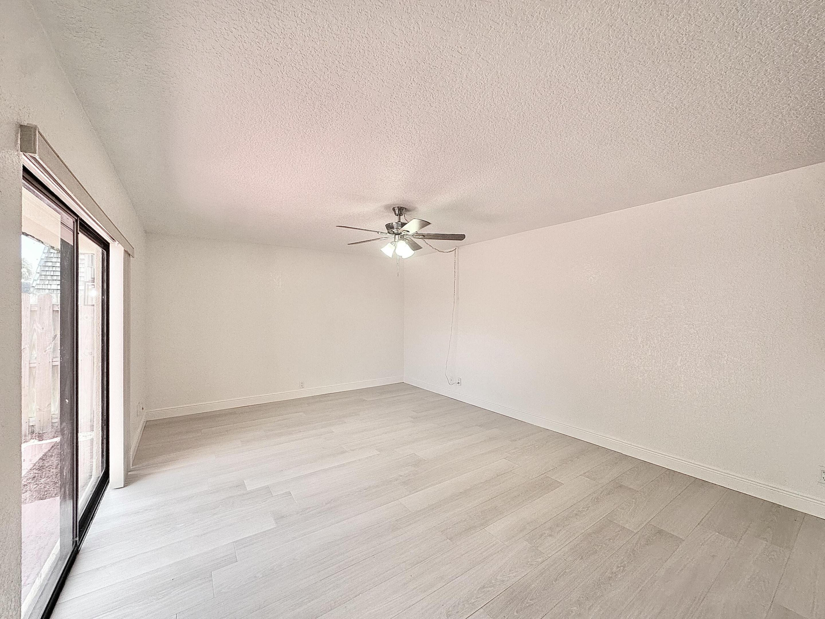LAKEWOOD OF PALM SPRINGS - Residential