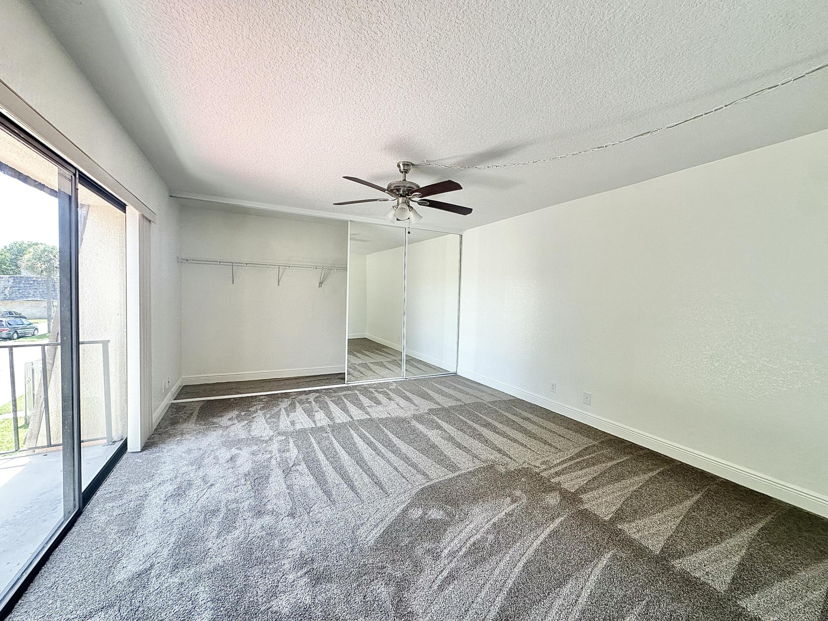 LAKEWOOD OF PALM SPRINGS - Residential