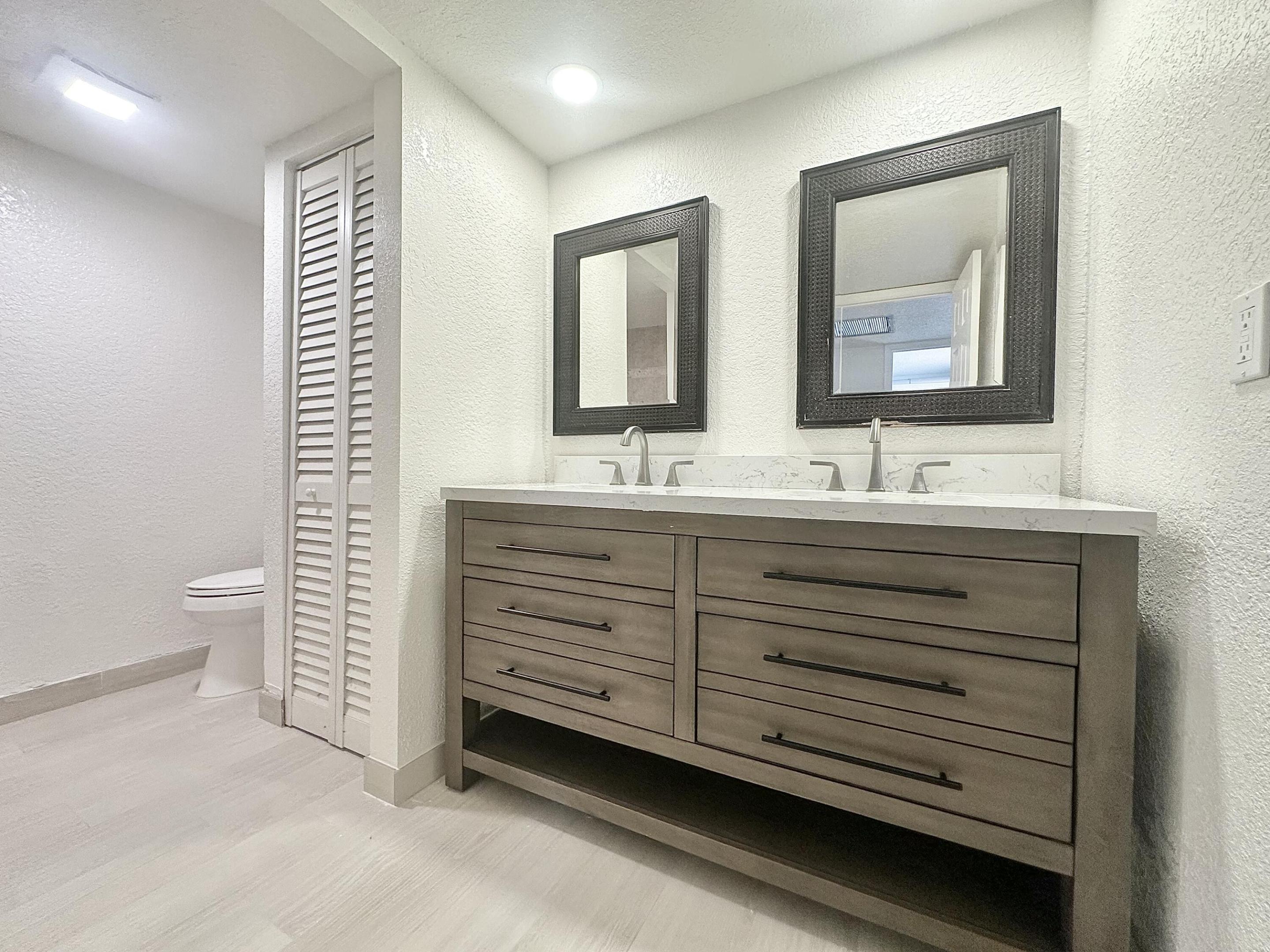 LAKEWOOD OF PALM SPRINGS - Residential