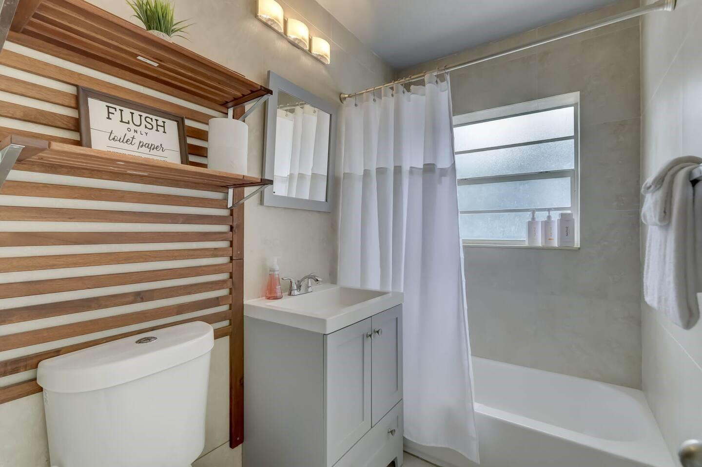 Oakland Ocean Mile Add 29 - Residential Income