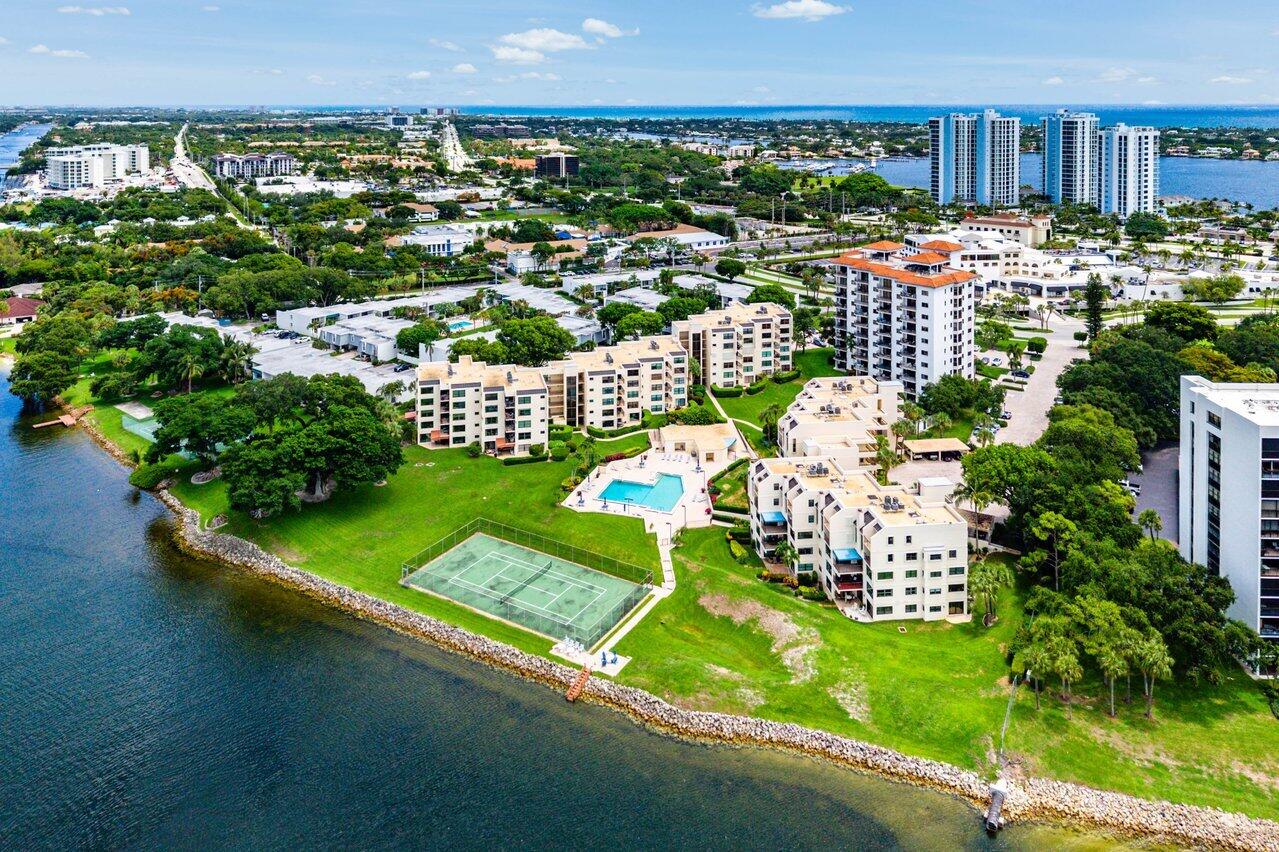 EVERGLADES OF NORTH PALM BEACH - Residential