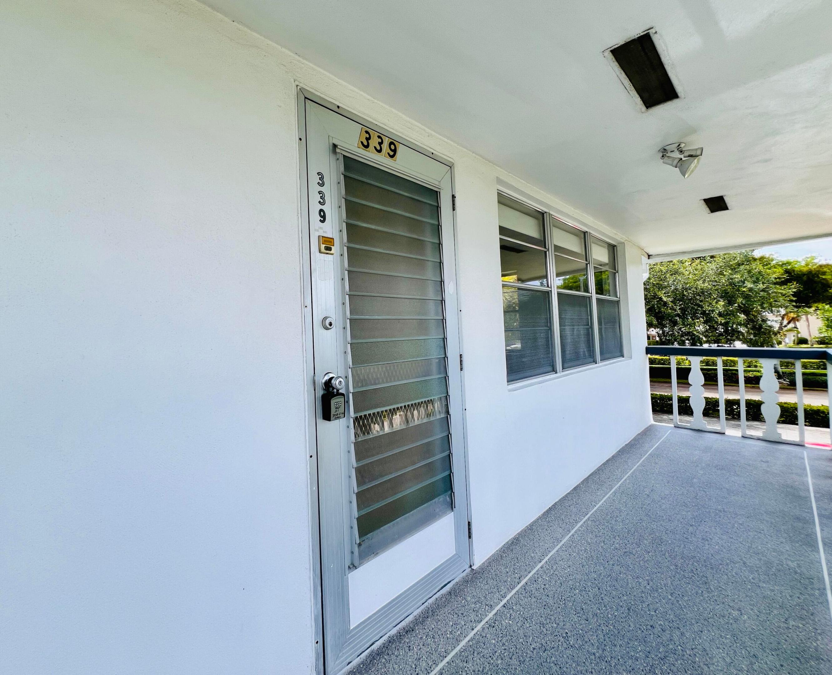 CENTURY VILLAGE - WINDSOR CONDOS - Residential