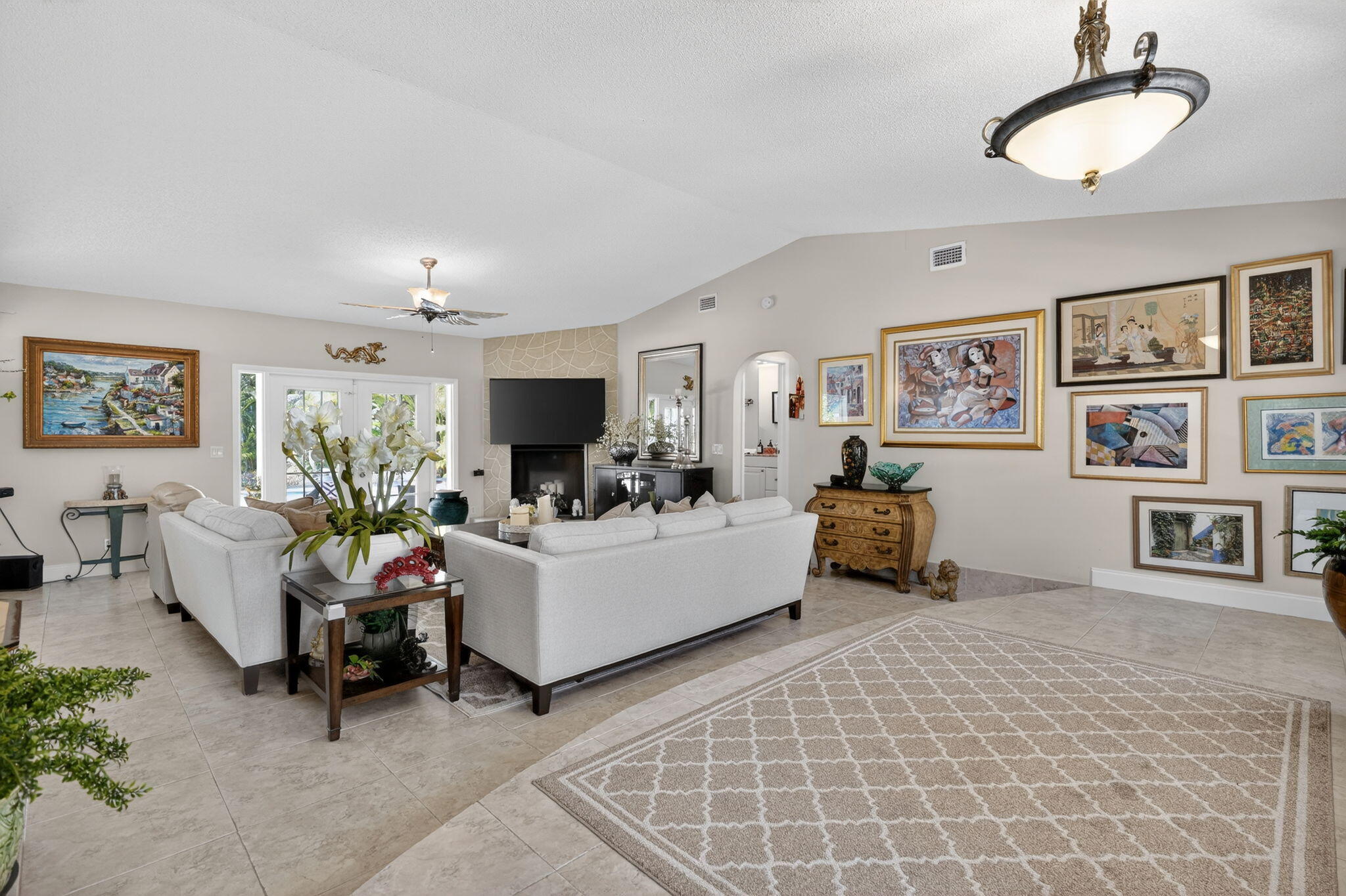 Palm Beach Country Estates - Residential