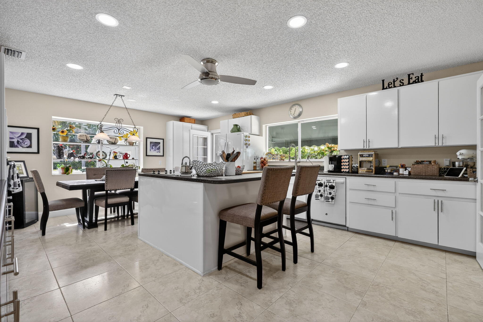 Palm Beach Country Estates - Residential
