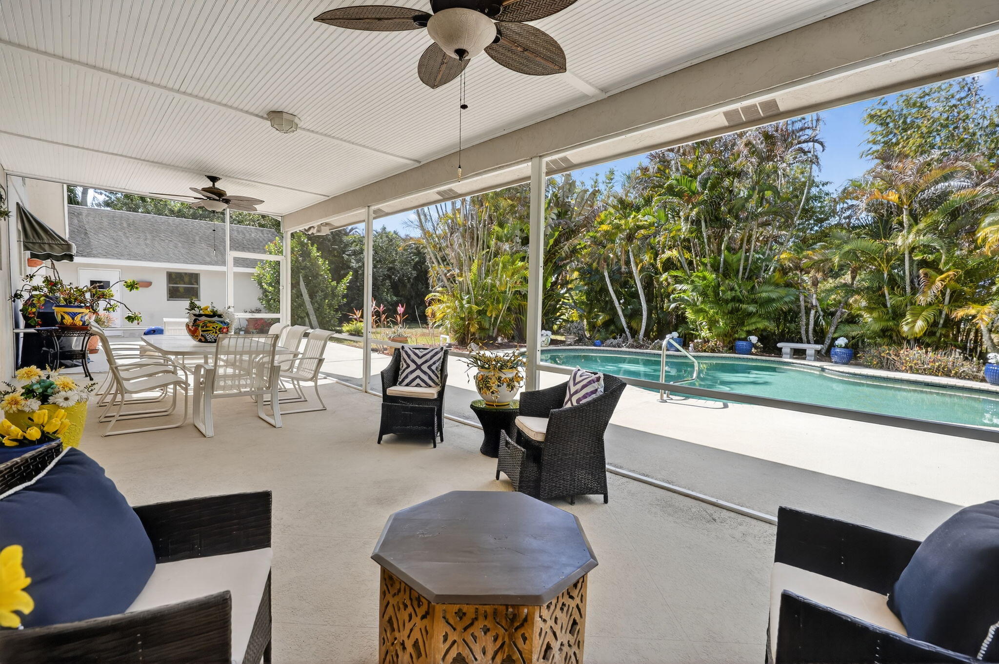 Palm Beach Country Estates - Residential