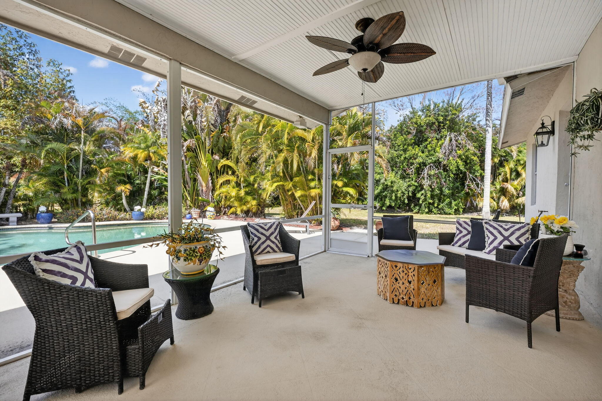 Palm Beach Country Estates - Residential