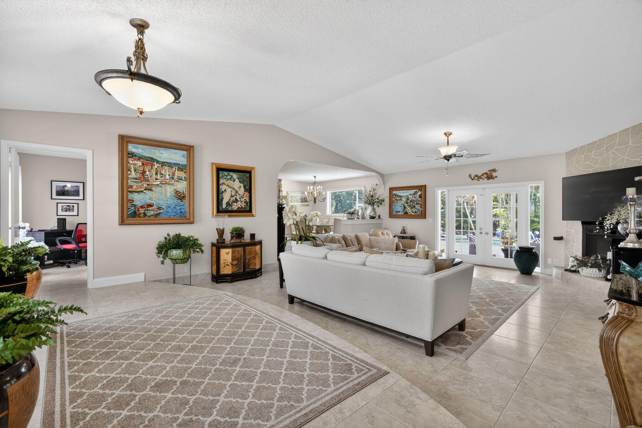 Palm Beach Country Estates - Residential