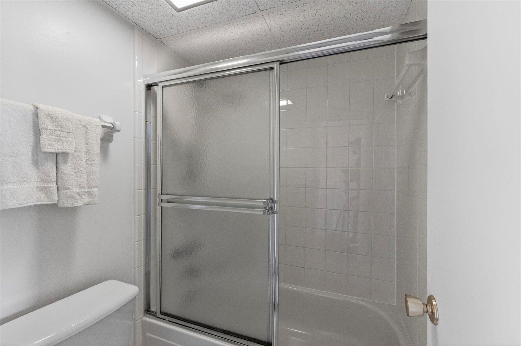 ORIOLE GOLF & TENNIS CLUB CONDO - Residential