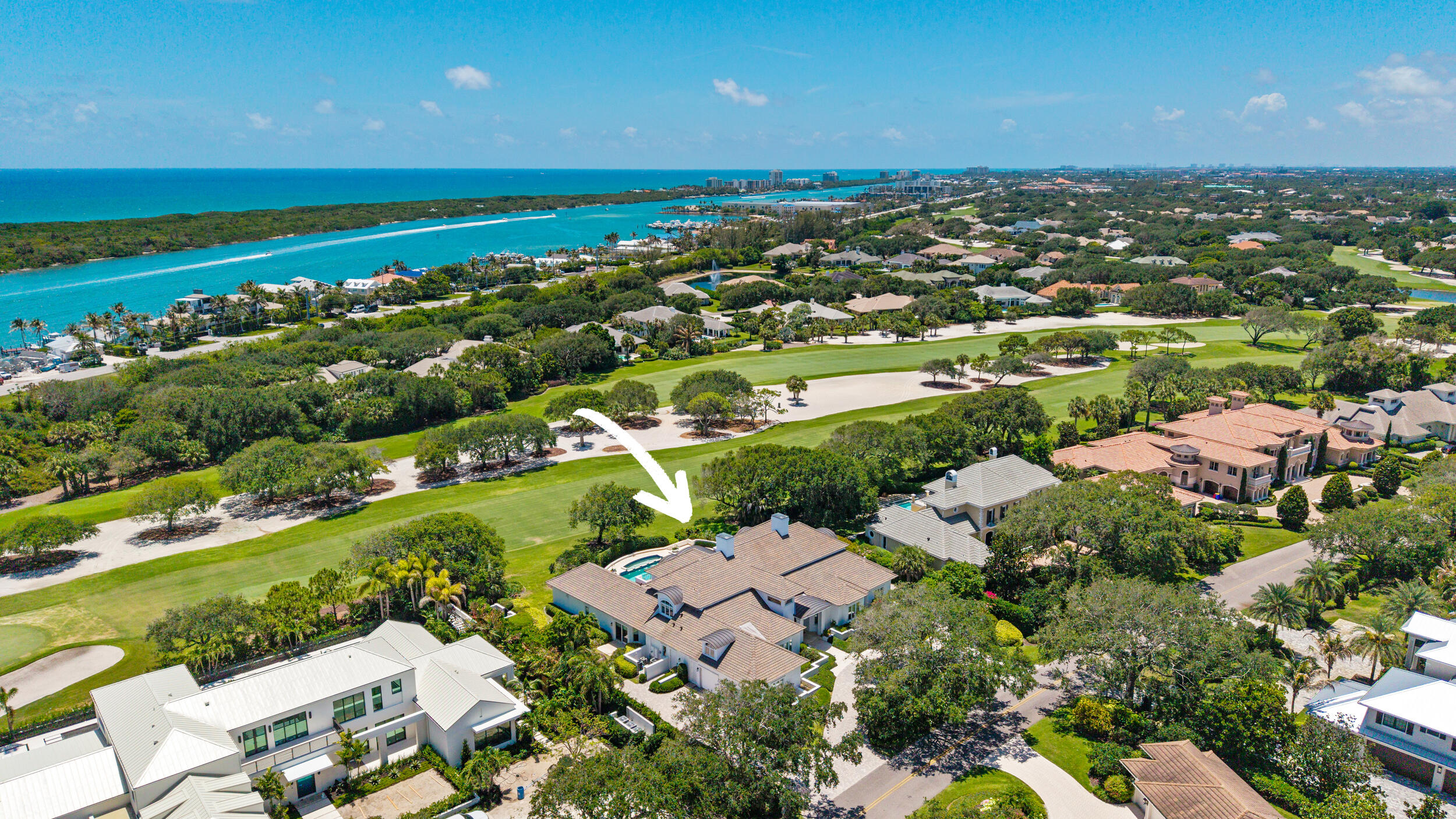 JUPITER HILLS VILLAGE - Residential