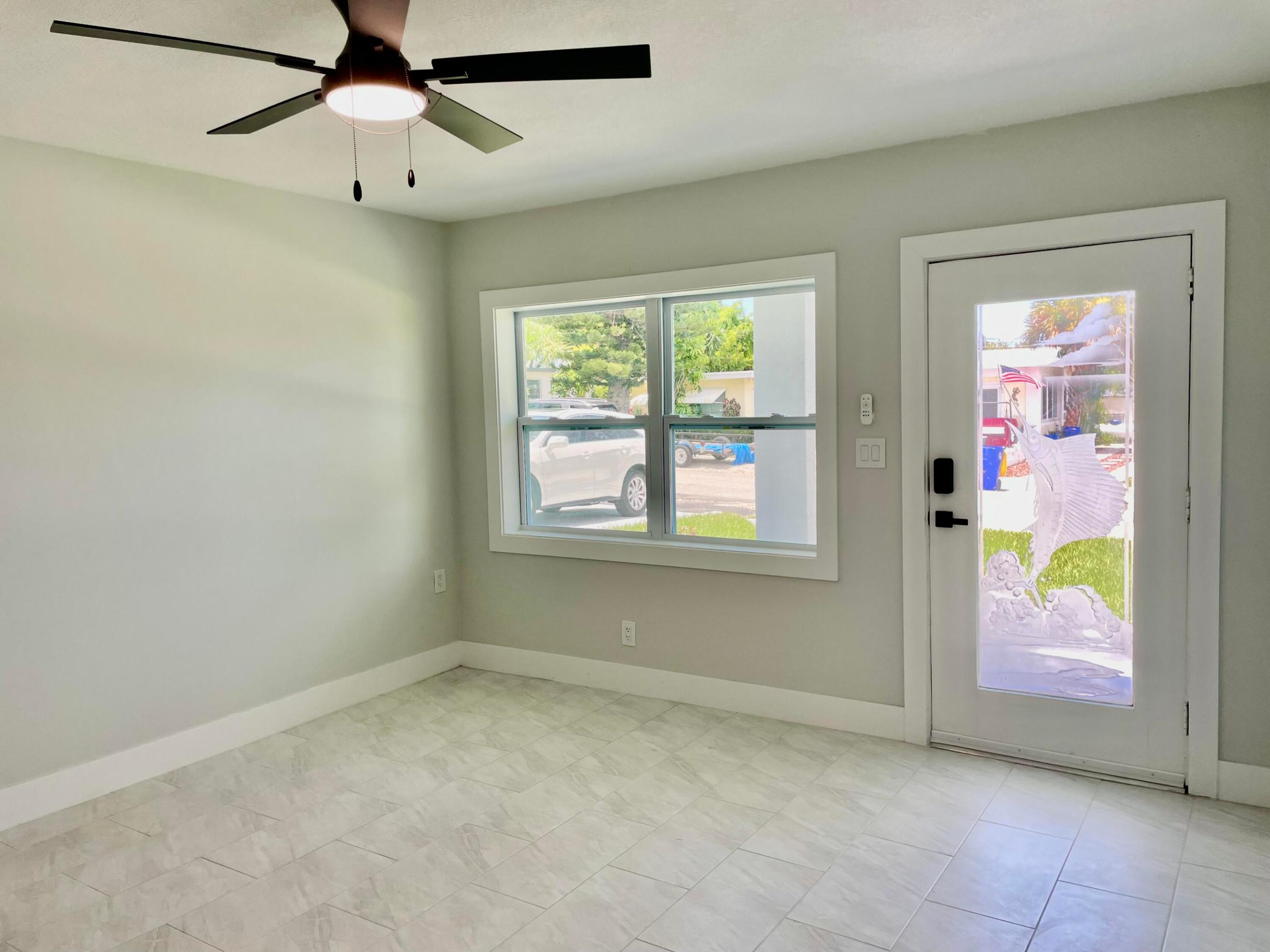 WAVERLY HEIGHTS - Residential