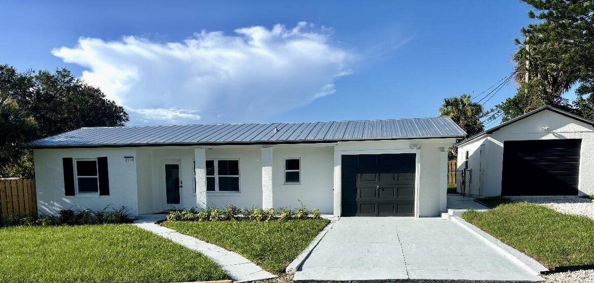 WAVERLY HEIGHTS - Residential