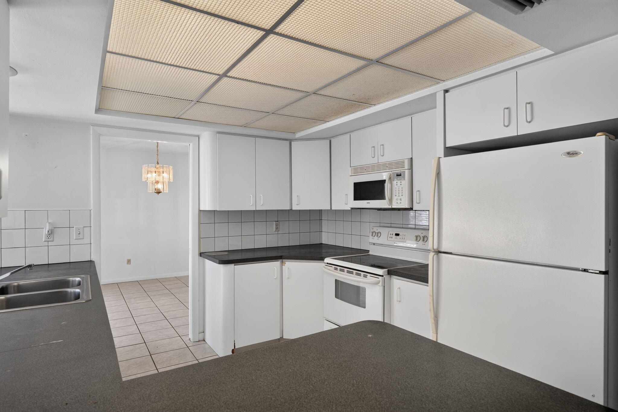 YACHT CLUB - Residential