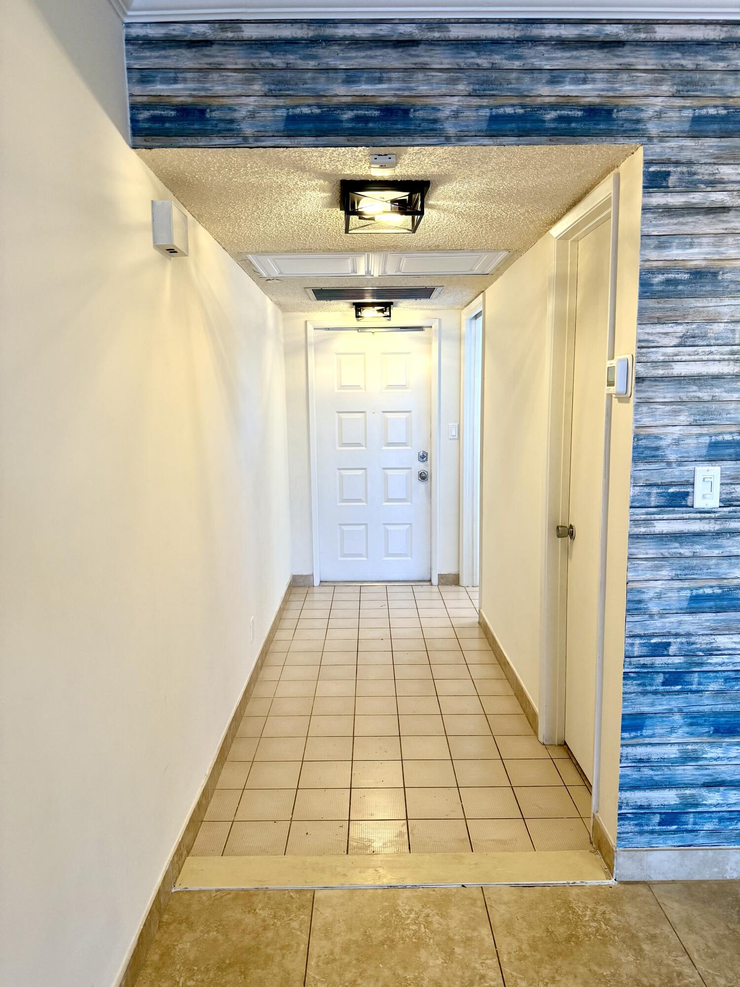 NO 52 PALM-AIRE COUNTRY CLUB - Residential