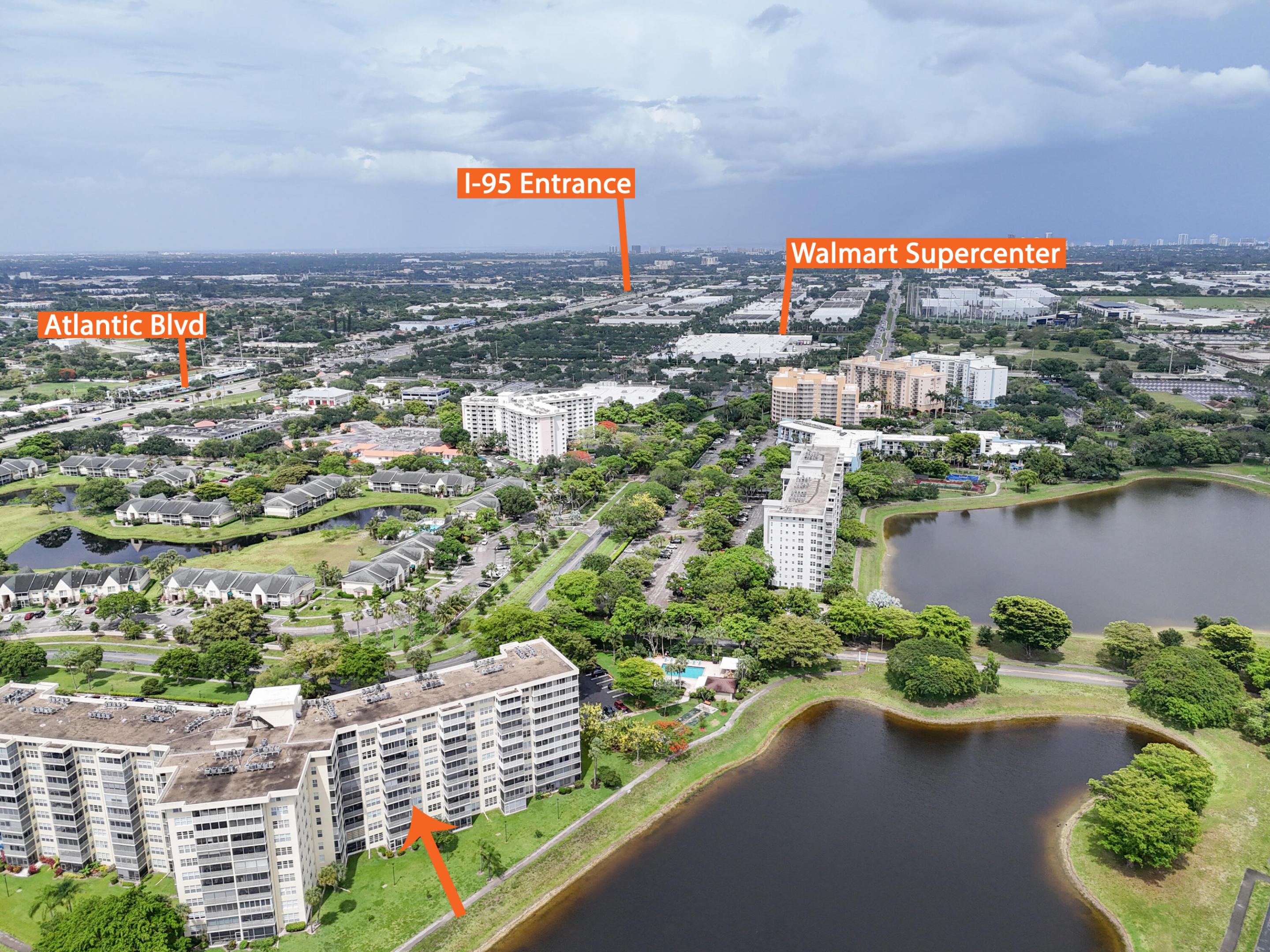 NO 52 PALM-AIRE COUNTRY CLUB - Residential