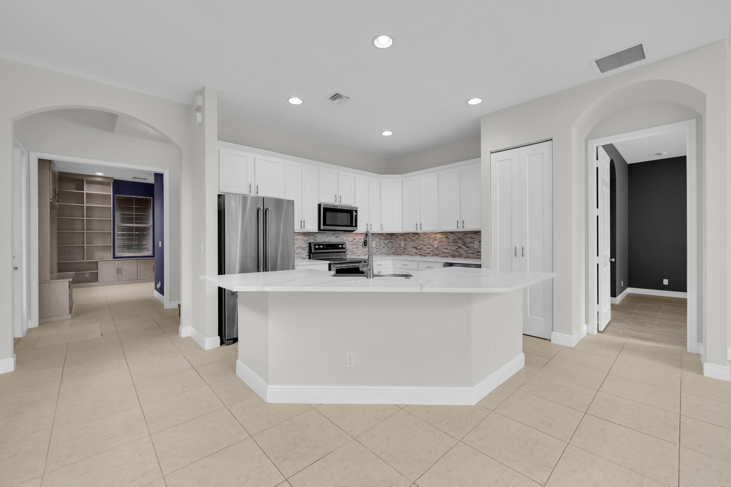 SOUTHAMPTON - Residential