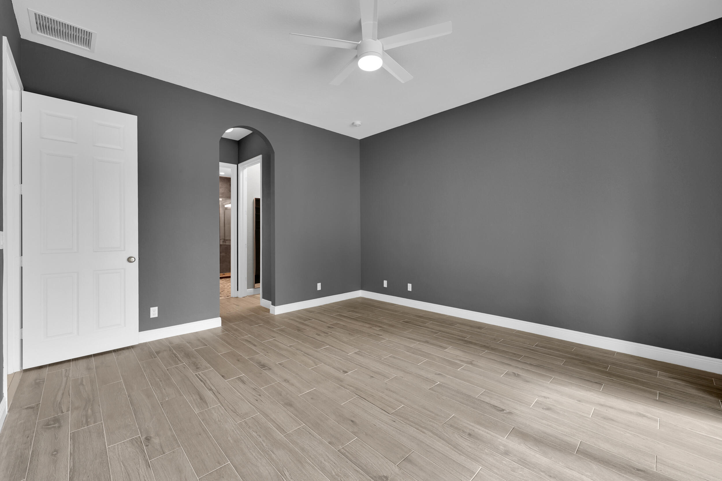 SOUTHAMPTON - Residential