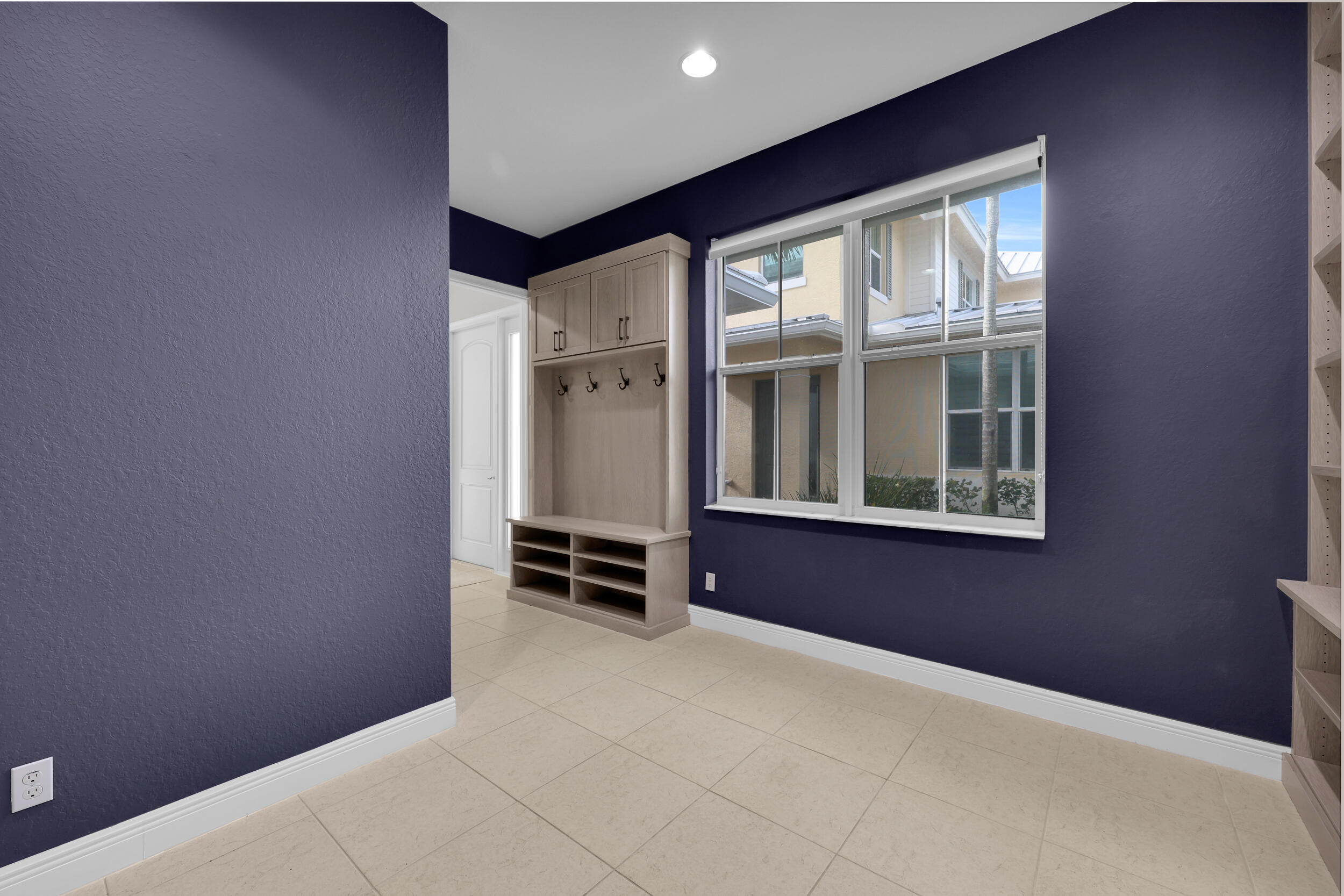 SOUTHAMPTON - Residential