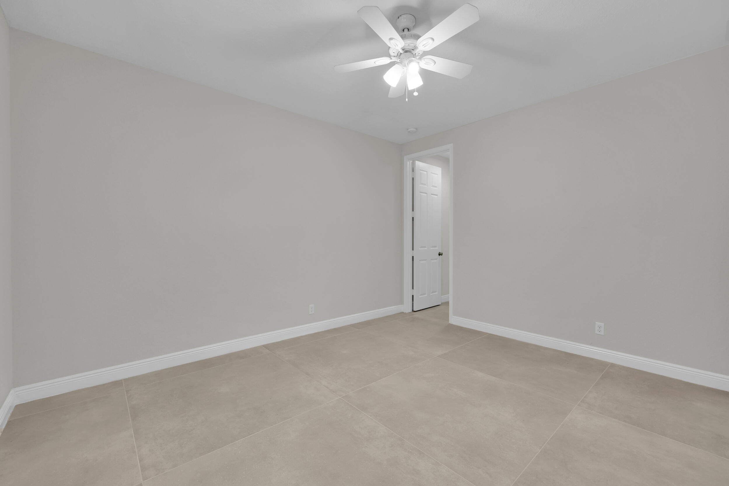 SOUTHAMPTON - Residential