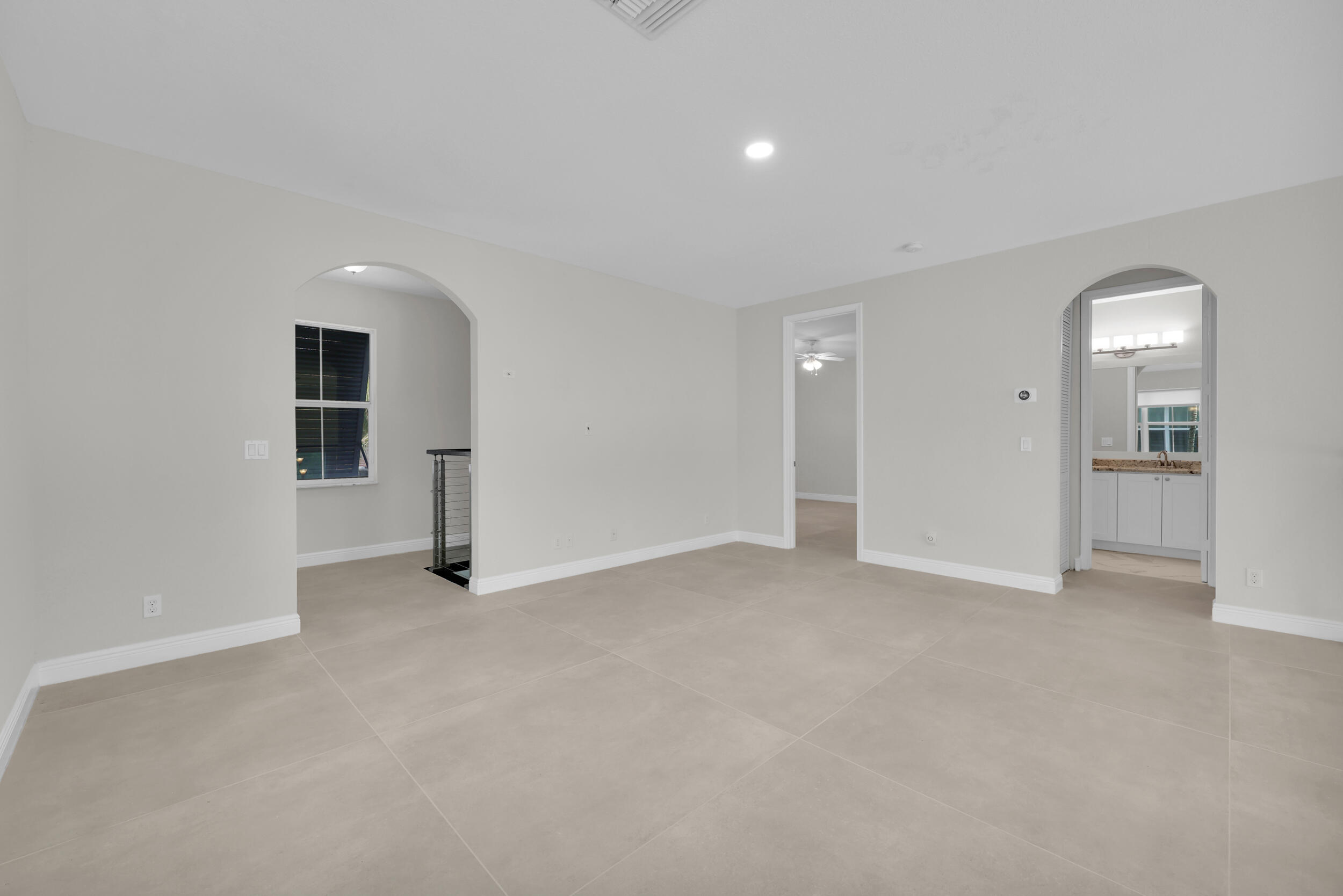 SOUTHAMPTON - Residential