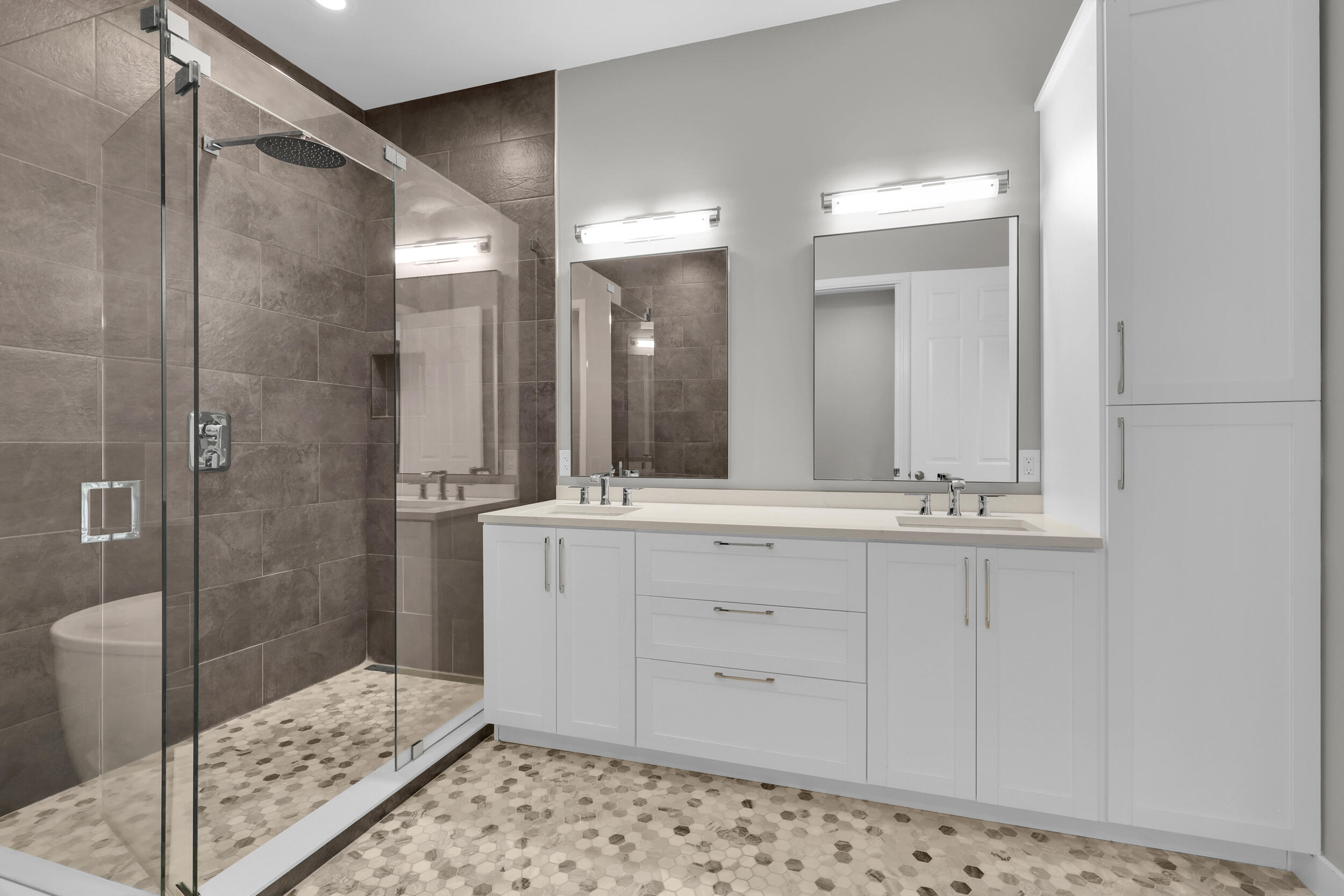 SOUTHAMPTON - Residential