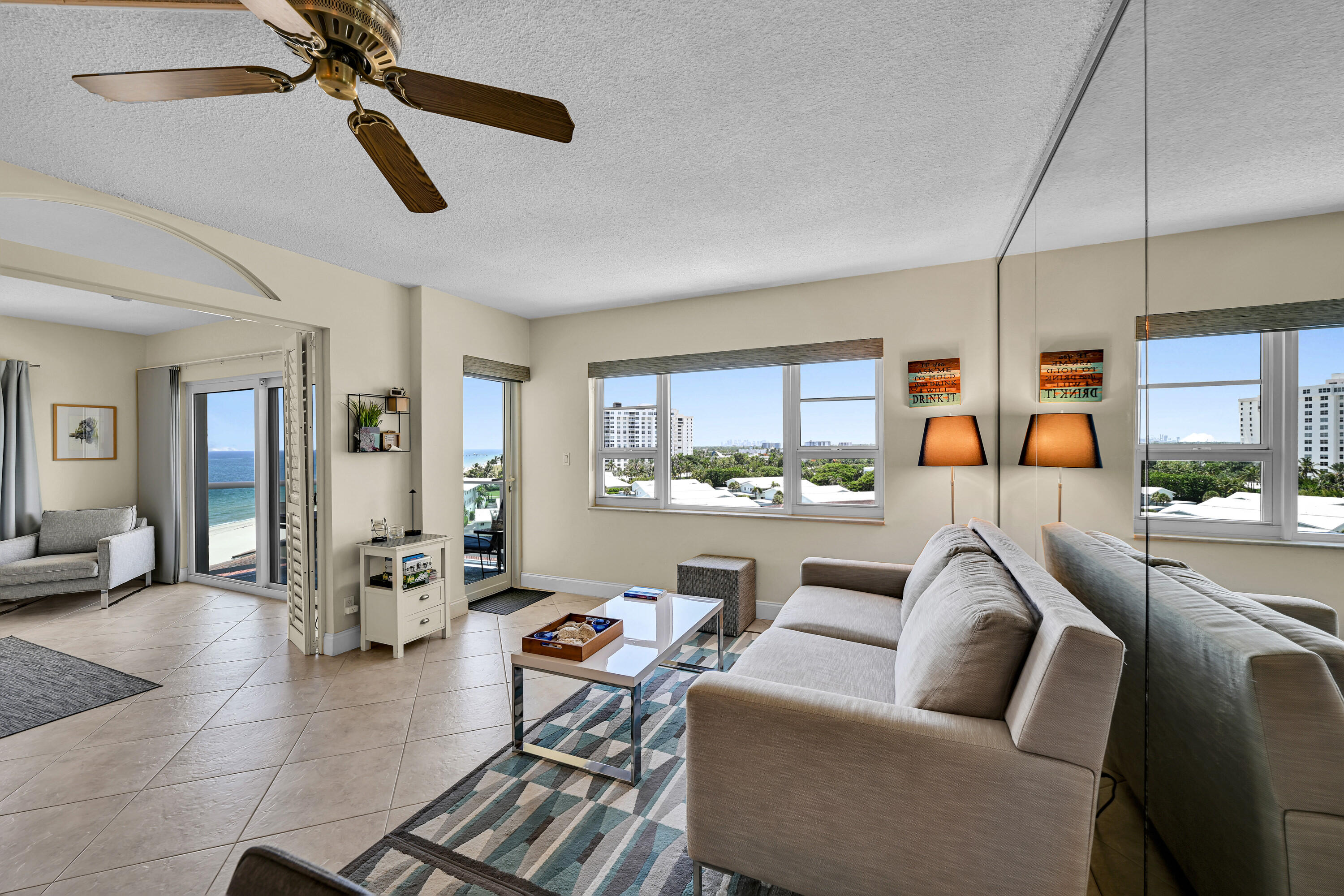 STARLIGHT TOWERS CONDO - Residential