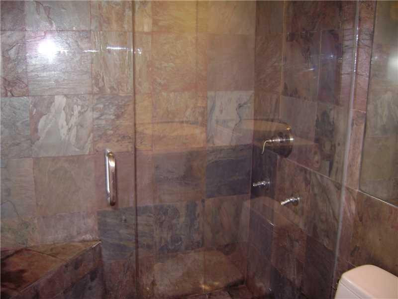 SEAWAY COURT - Residential